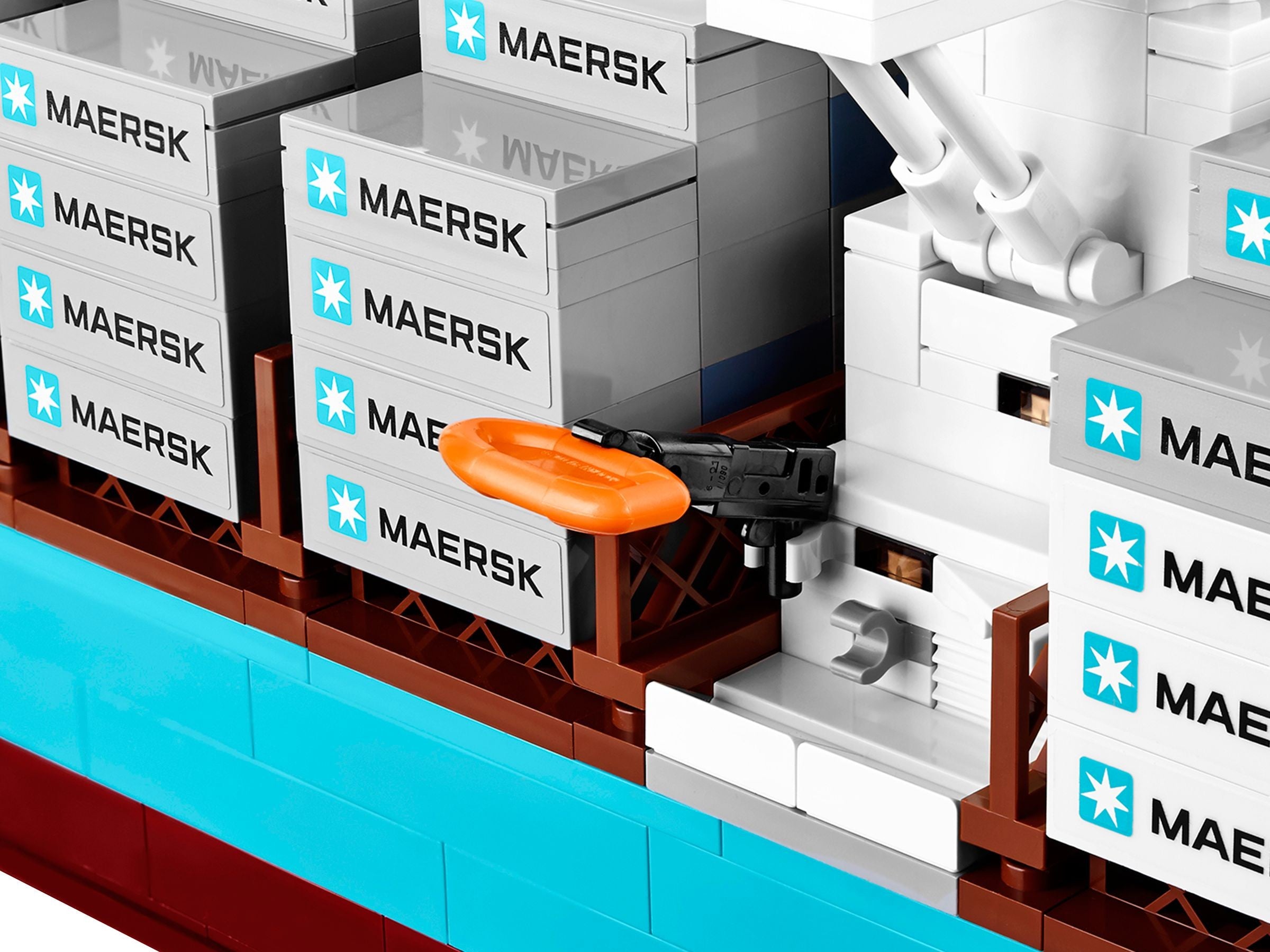 Maersk Line Triple-E 10241 | Creator Expert | LEGO – image 5