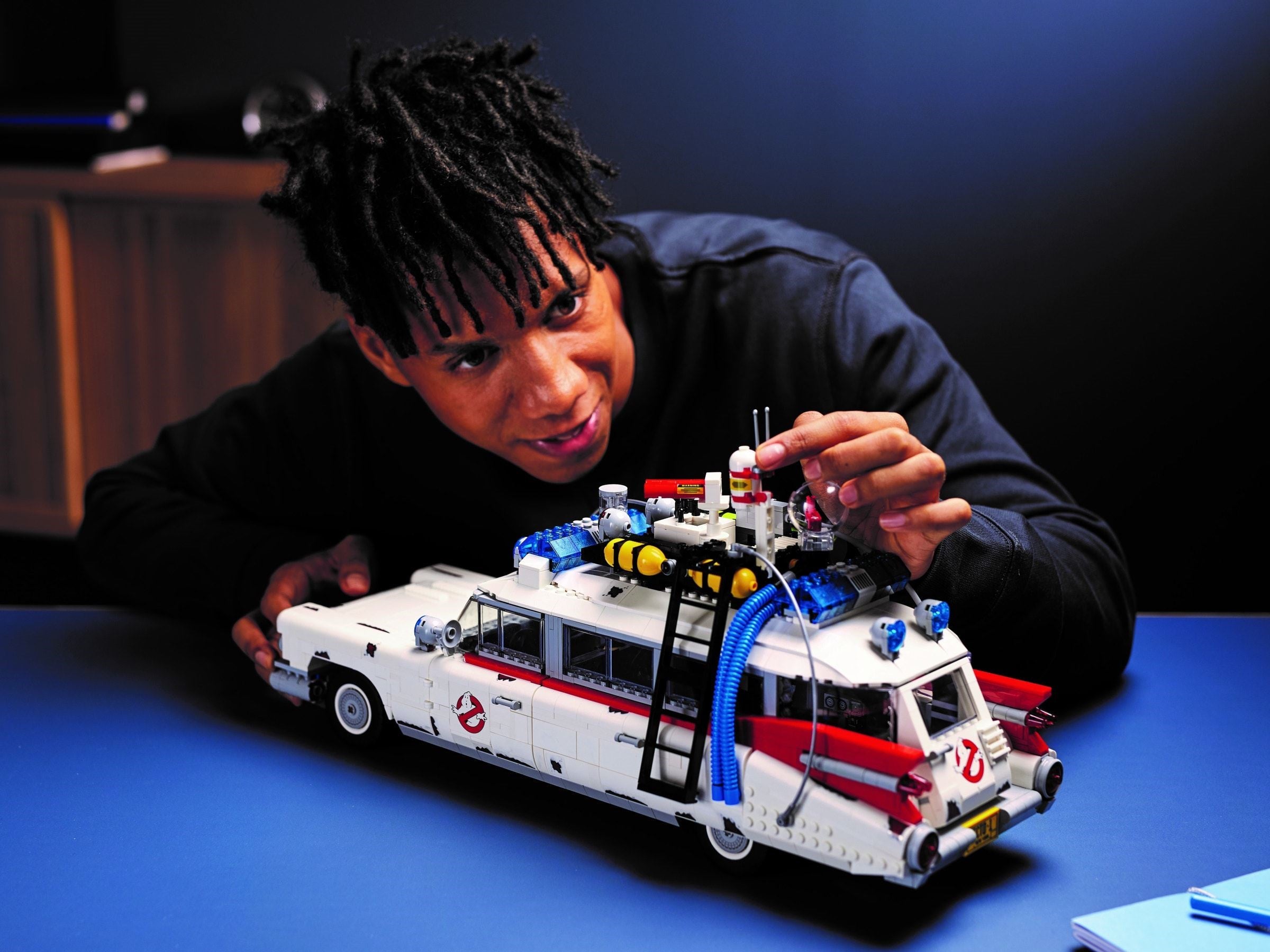 Ghostbusters ECTO-1 10274 | Icons | LEGO – image 12