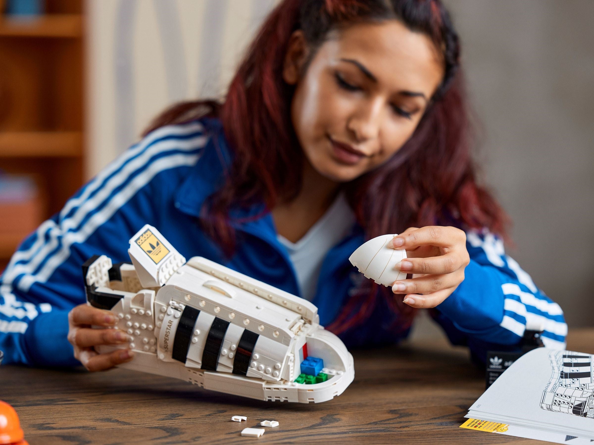 Adidas Originals Superstar 10282 | Icons | LEGO – image 7