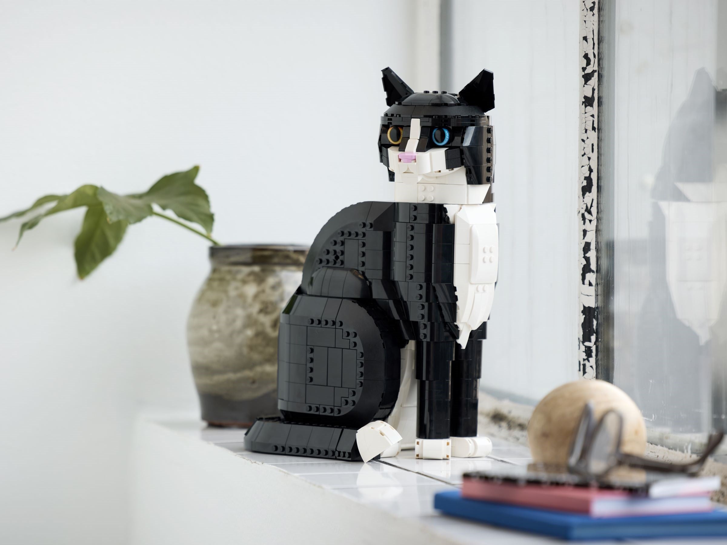 Tuxedo Cat 21349 | Ideas | LEGO – image 7