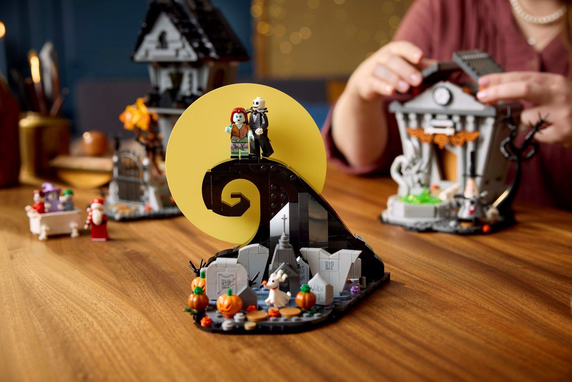 Disney Tim Burton's The Nightmare Before Christmas 21351 | Ideas | LEGO – image 8