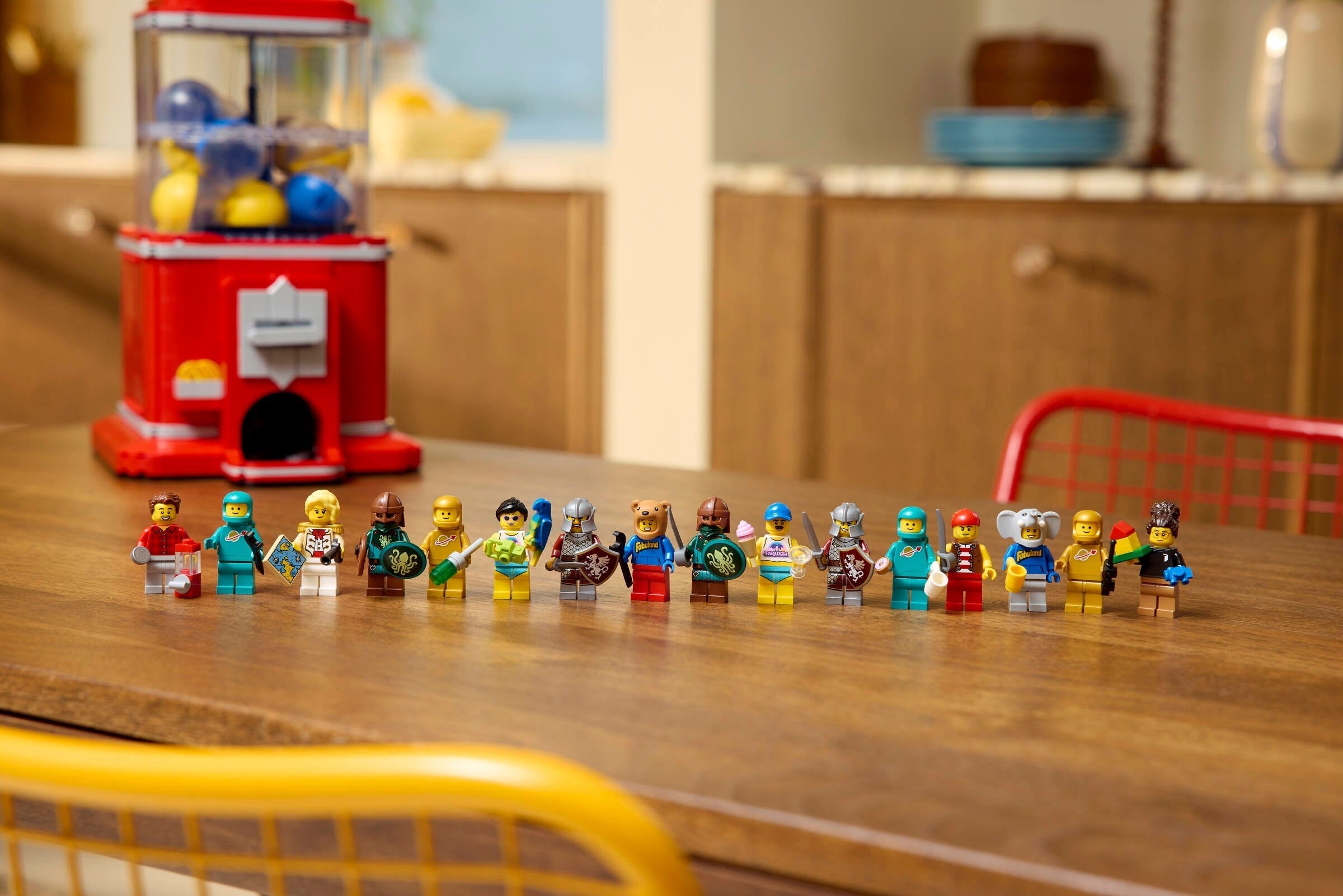 Minifigure Vending Machine 21358 | Ideas | LEGO – image 6