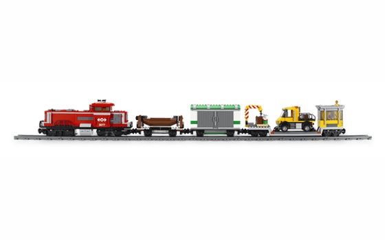 Red Cargo Train 3677 | City | LEGO (image 9)