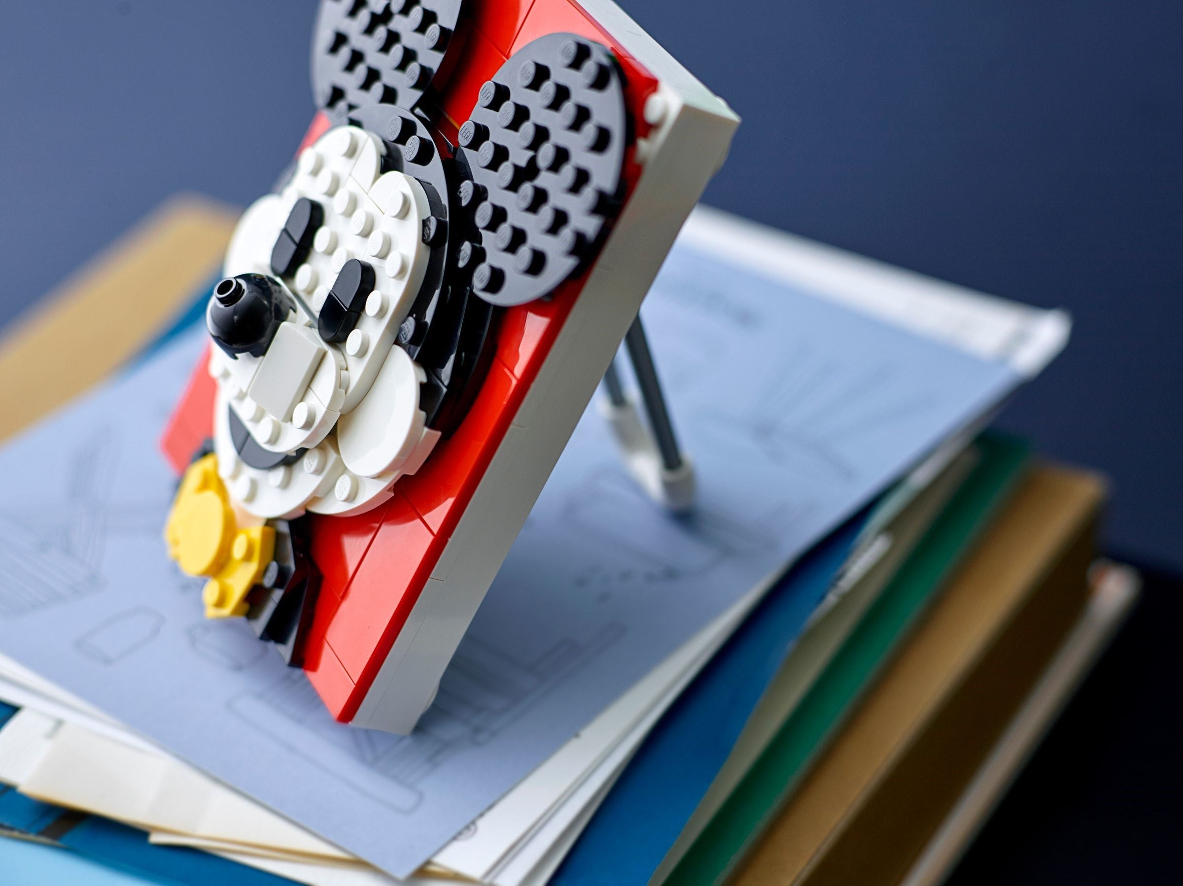 Mickey Mouse 40456 | Brick Sketches | LEGO – image 5