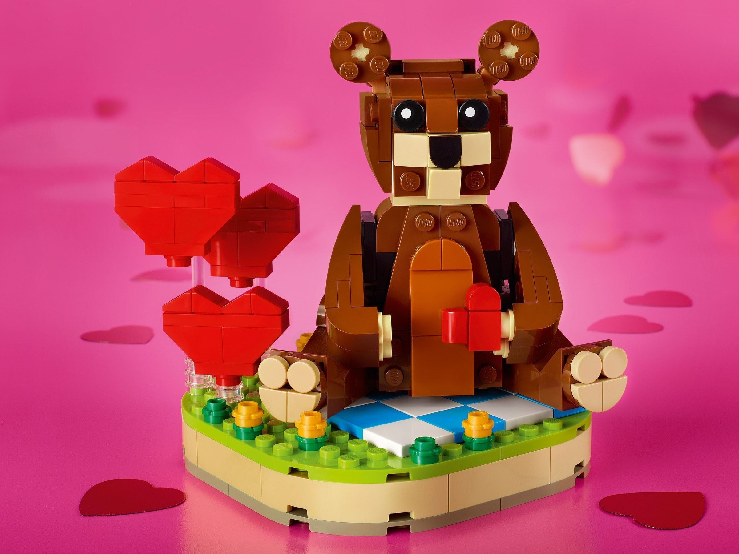 Valentine's Brown Bear 40462 | Seasonal | LEGO (image 4)