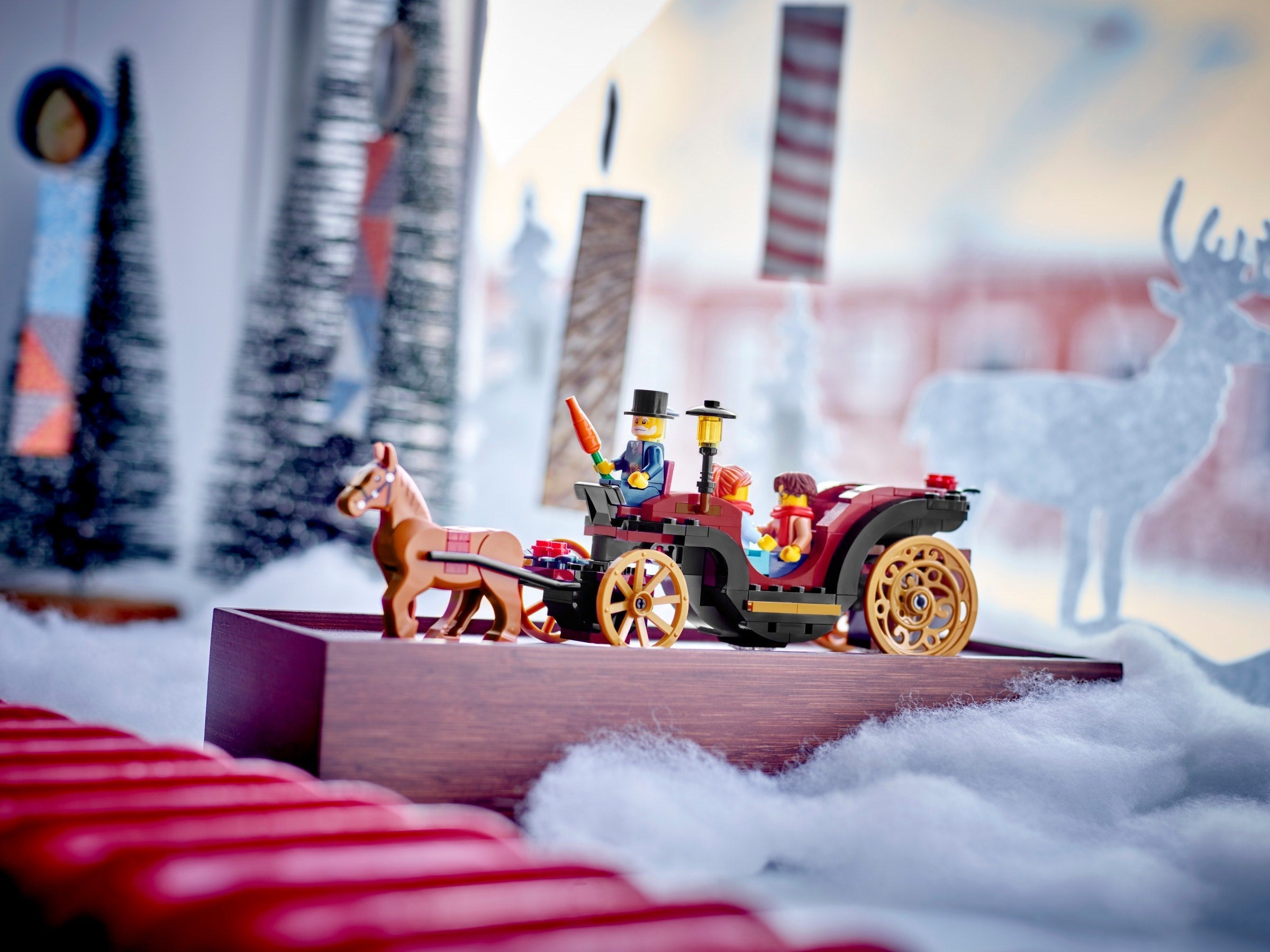 Wintertime Carriage Ride 40603 | Seasonal | LEGO