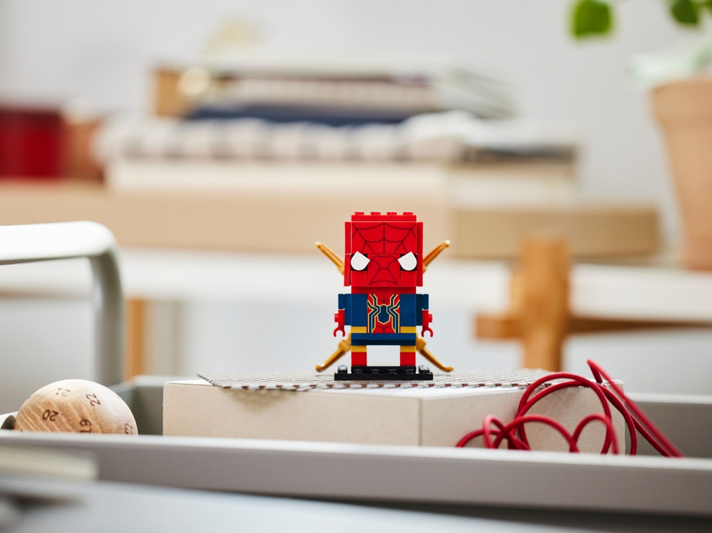 Iron Spider-Man 40670 | BrickHeadz | LEGO – image 4