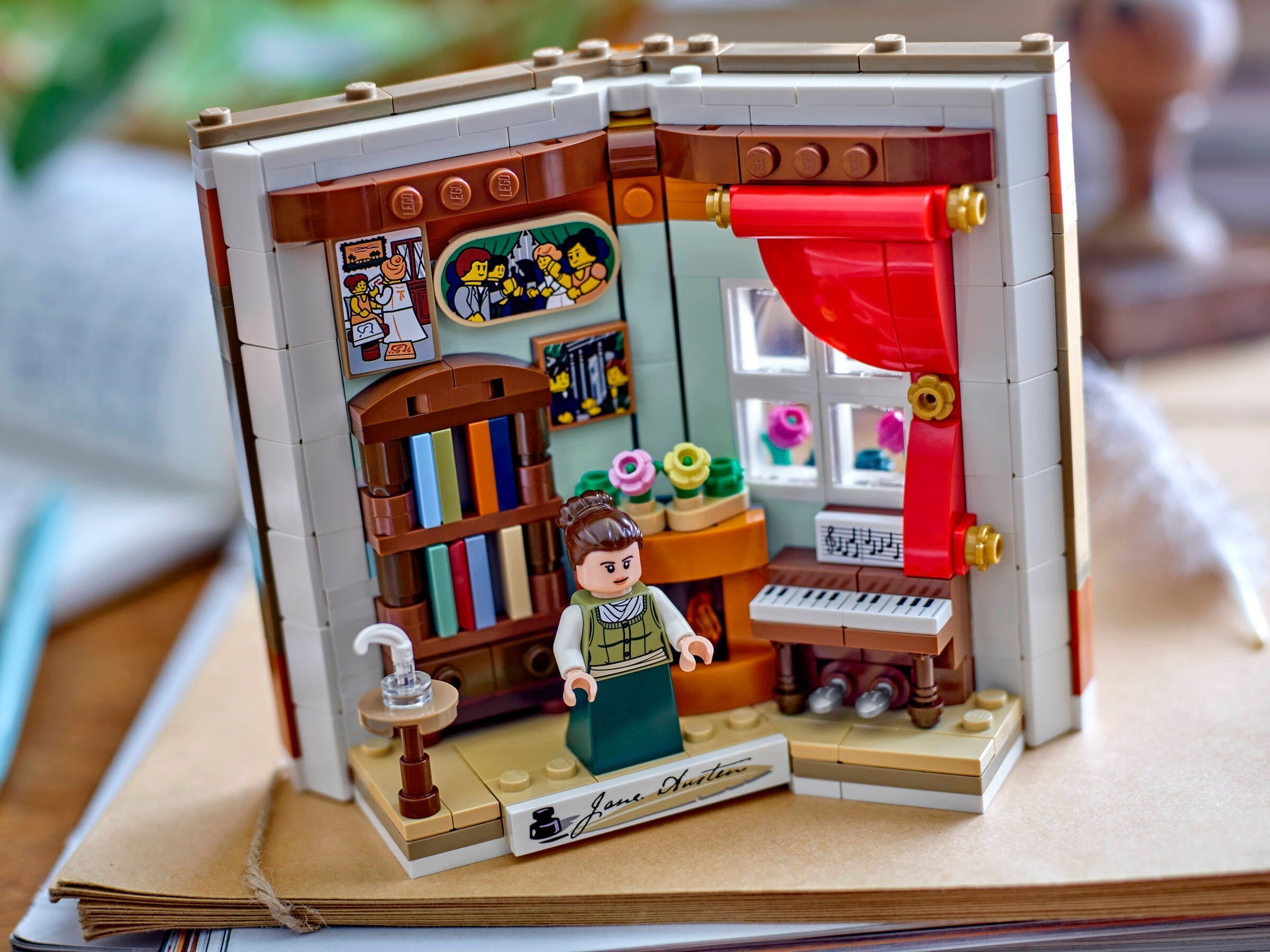 Tribute to Jane Austen's Books 40766 | Promotional | LEGO – image 4