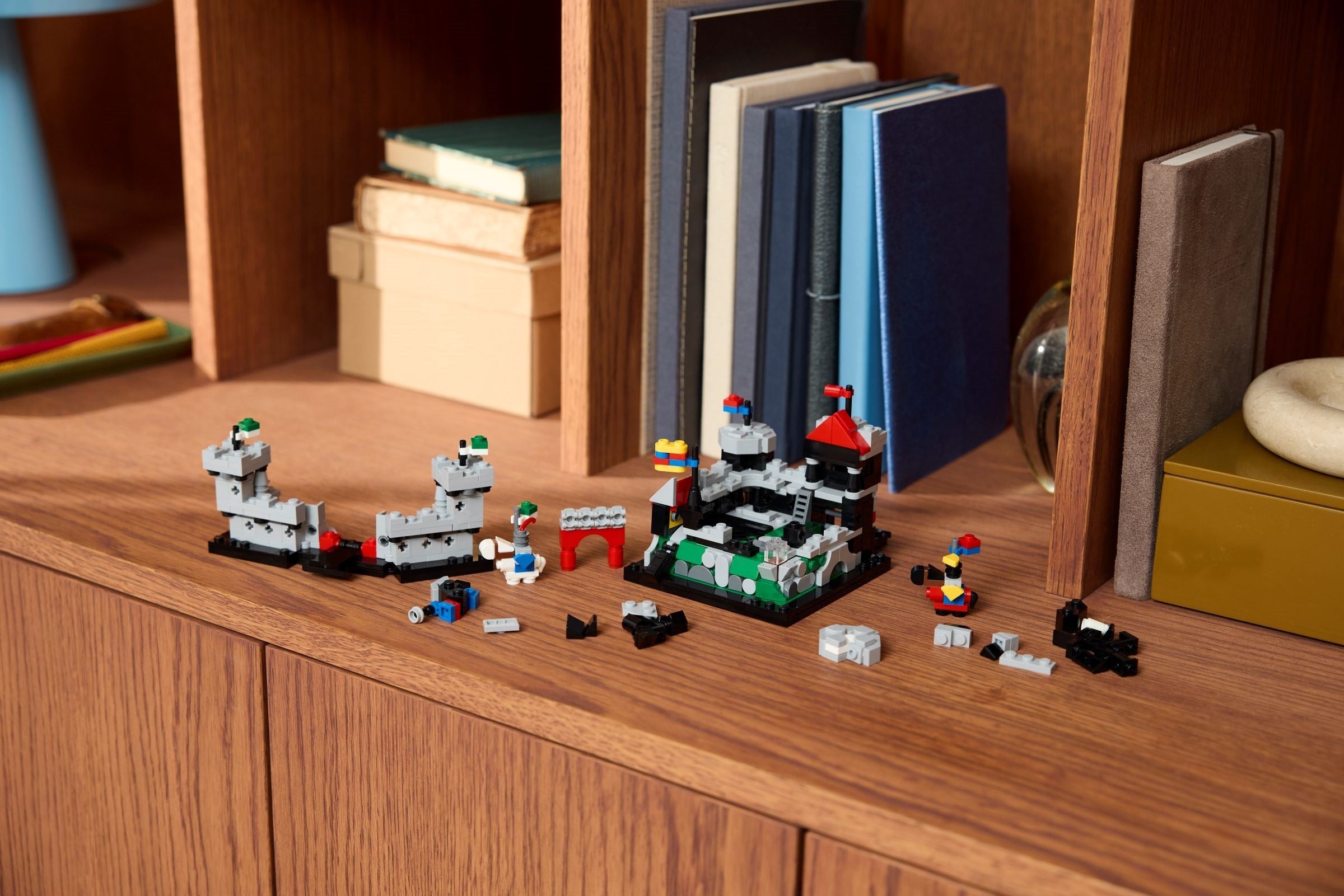 Mini Knight's Castle 40775 | Promotional | LEGO – image 4