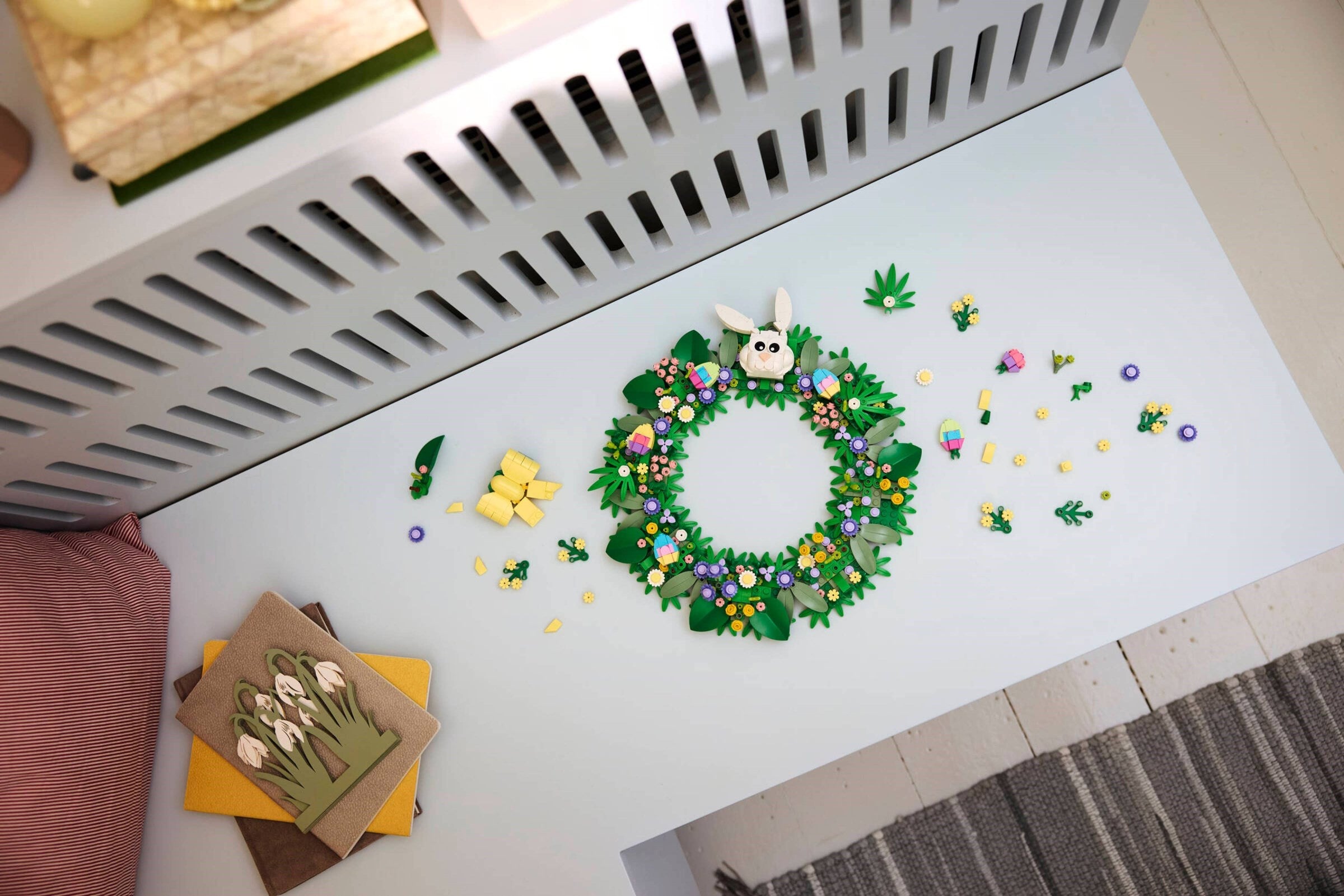 Spring Wreath 40957 | Seasonal | LEGO – image 4