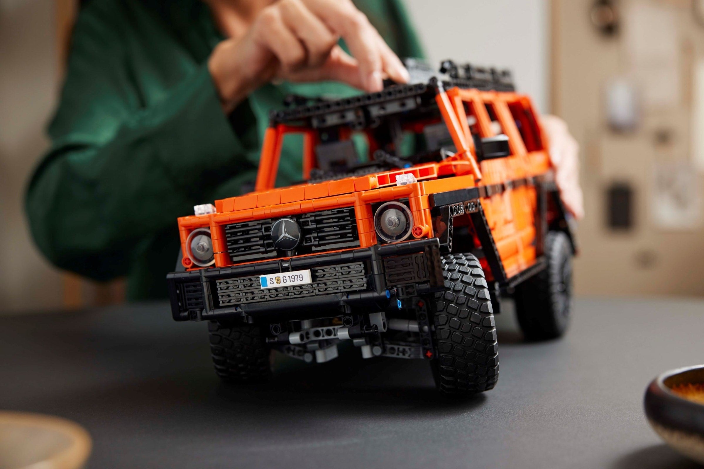 Mercedes-Benz G 500 PROFESSIONAL Line 42177 | Technic | LEGO – image 5
