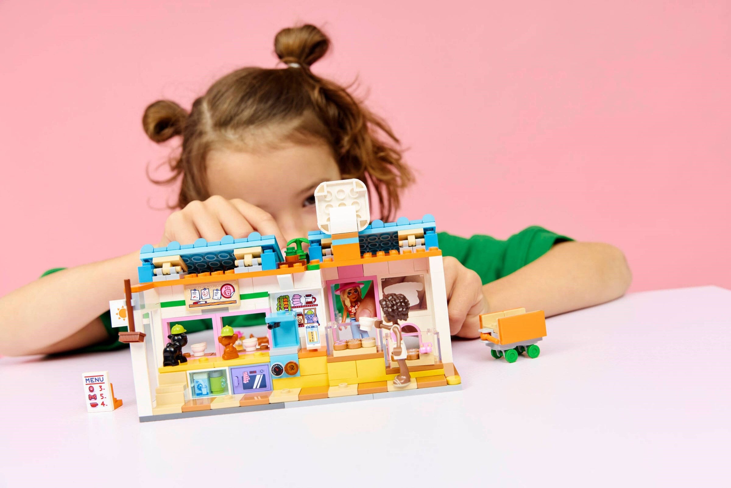 Dog Treats Bakery 42677 | Friends | LEGO (image 7)