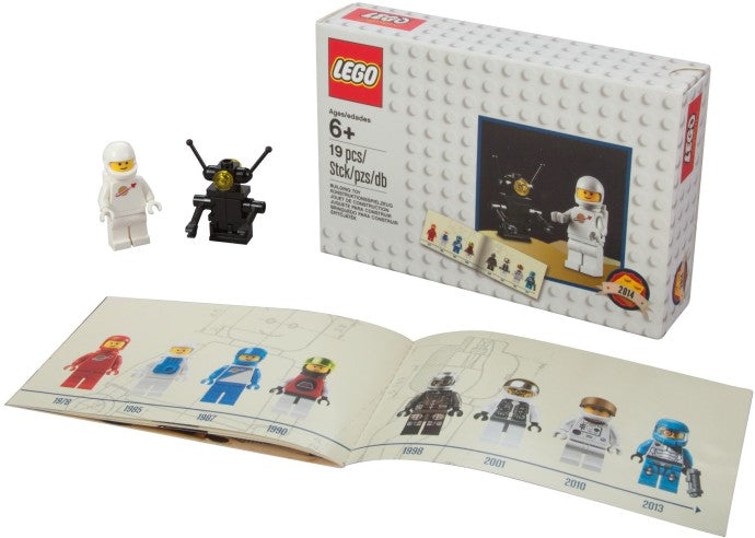 Classic Spaceman Minifigure 5002812 | Space | LEGO