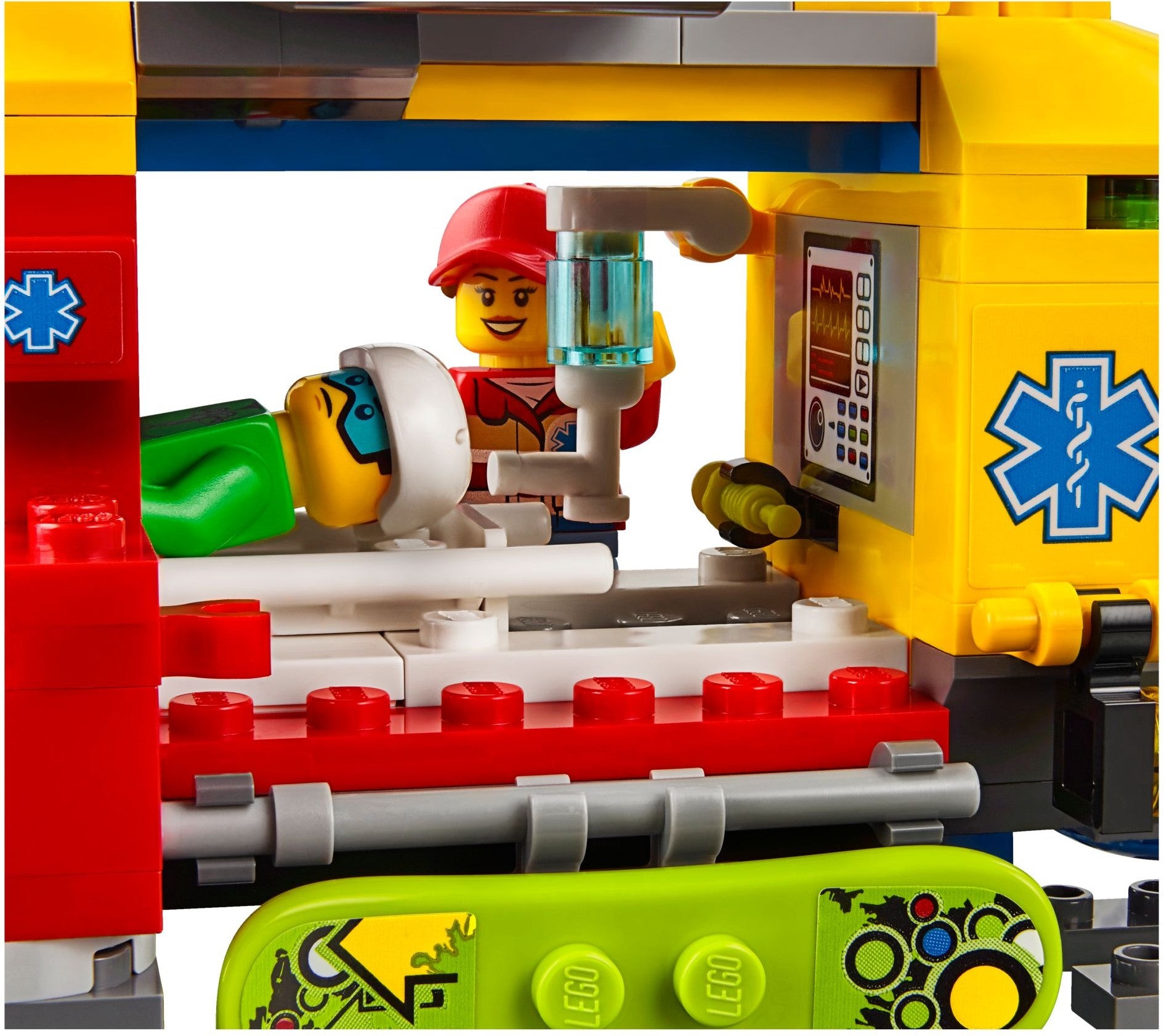 Ambulance Helicopter 60179 | City | LEGO (image 4)