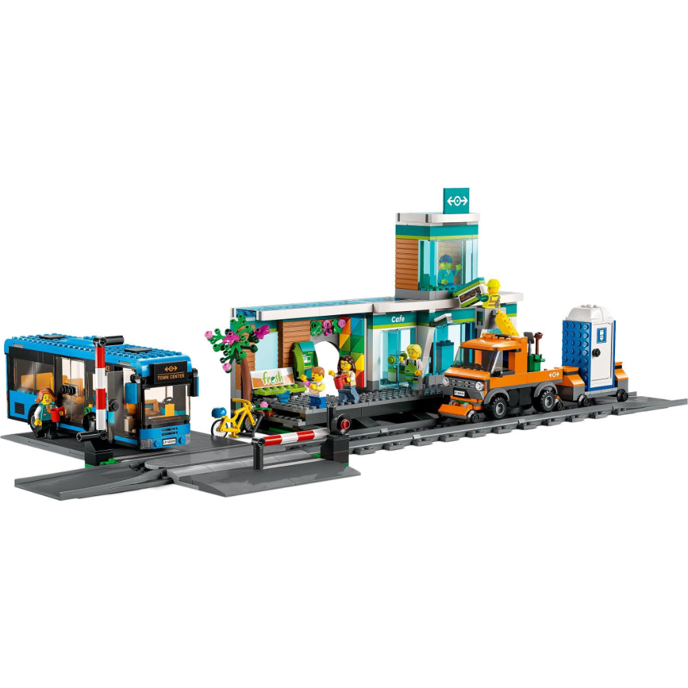 Train Station 60335 | City | LEGO
