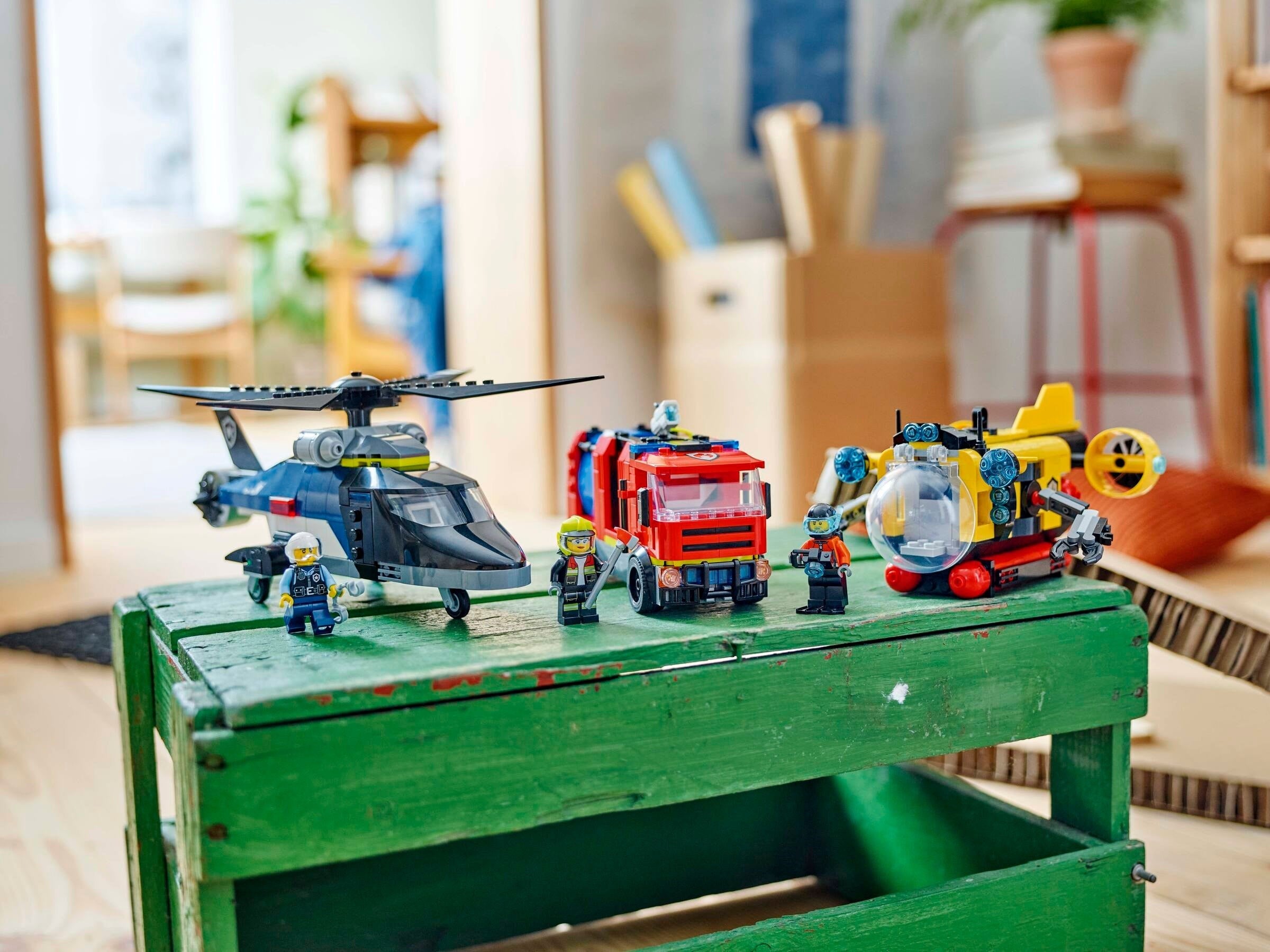 Helicopter, Fire Truck & Submarine Remix 60462 | City | LEGO – image 6
