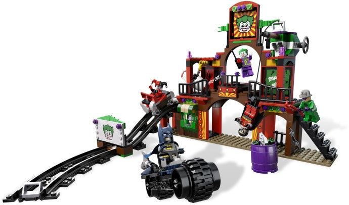 The Dynamic Duo Funhouse Escape 6857 | DC Comics Super Heroes | LEGO