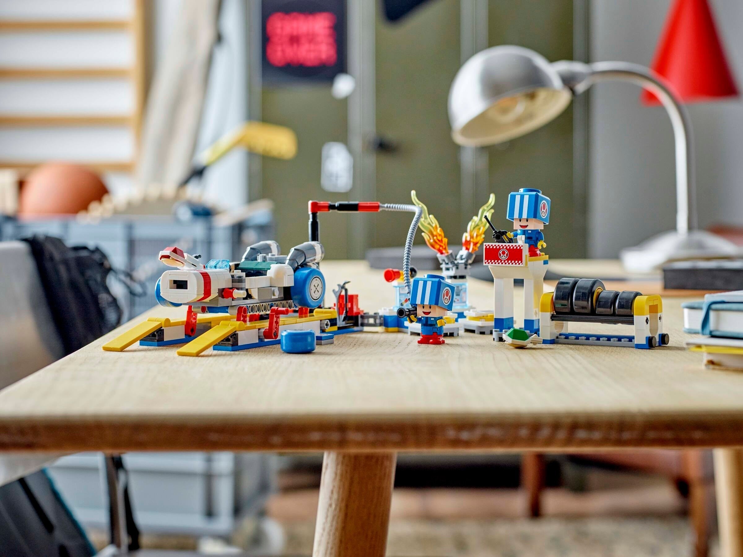 Toad's Garage 72035 | Super Mario | LEGO (image 6)