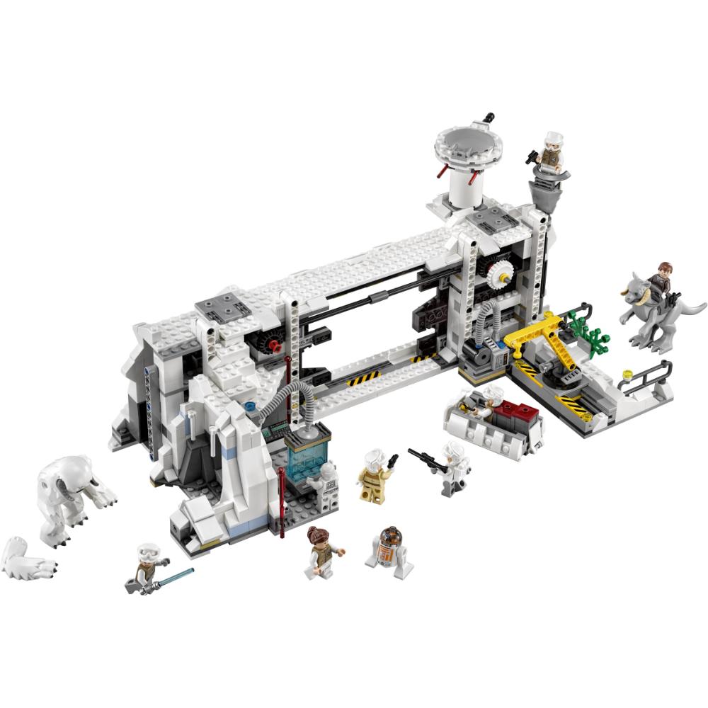 Assault on Hoth 75098 | Star Wars | LEGO