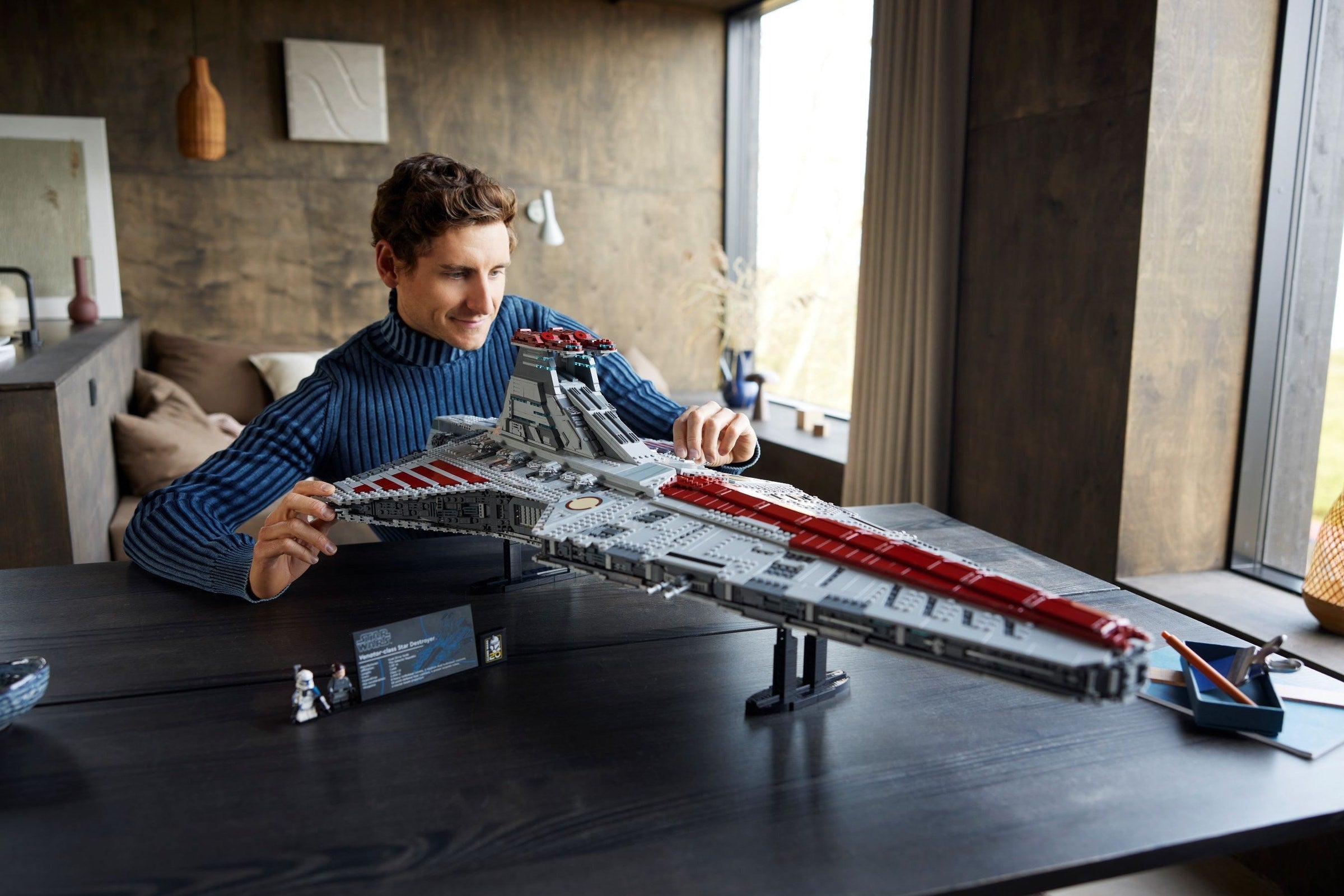 Venator-class Republic Attack Cruiser 75367 | Star Wars | LEGO – image 3