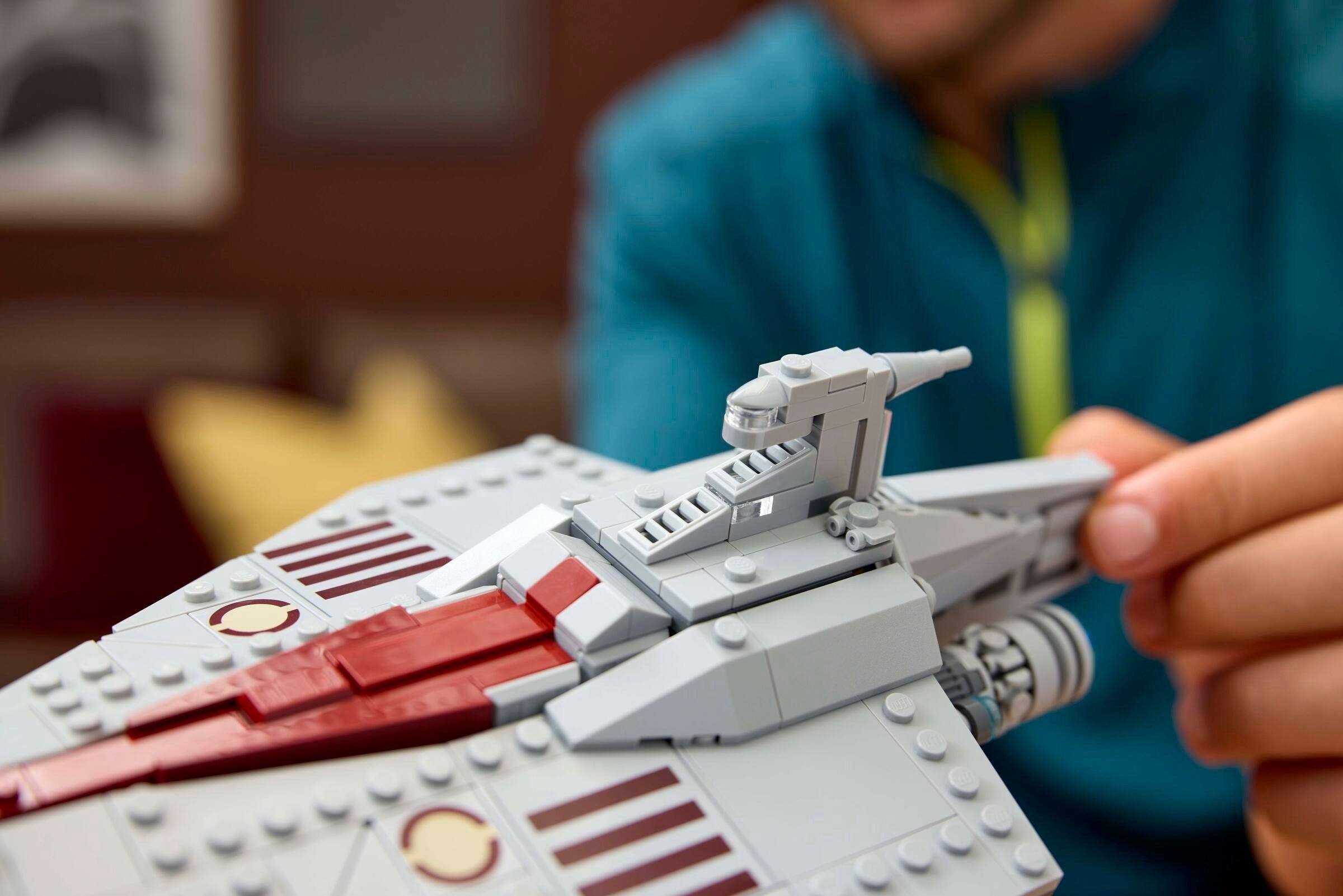 Acclamator-class Assault Ship 75404 | Star Wars | LEGO – image 4