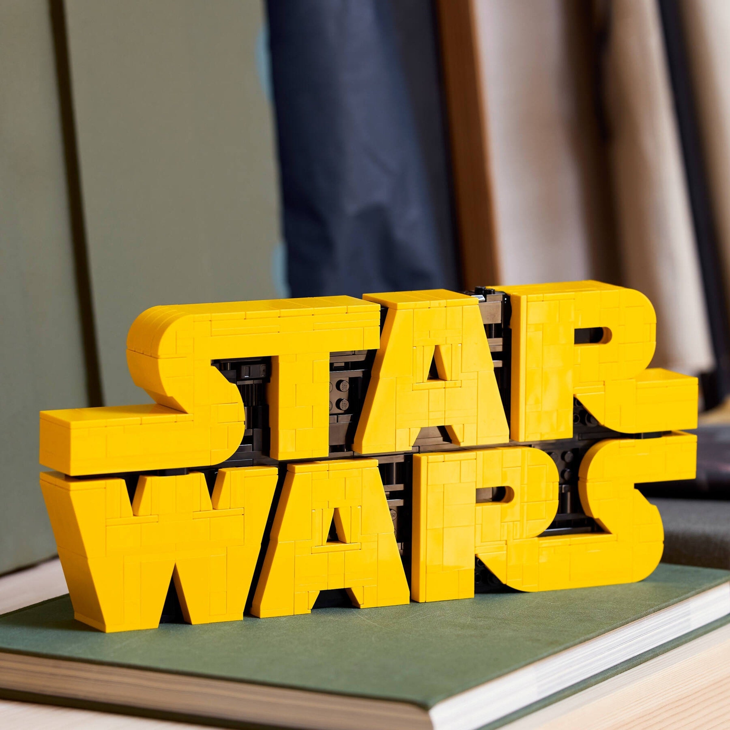 Brick-Built Star Wars Logo 75407 | Star Wars | LEGO – image 9