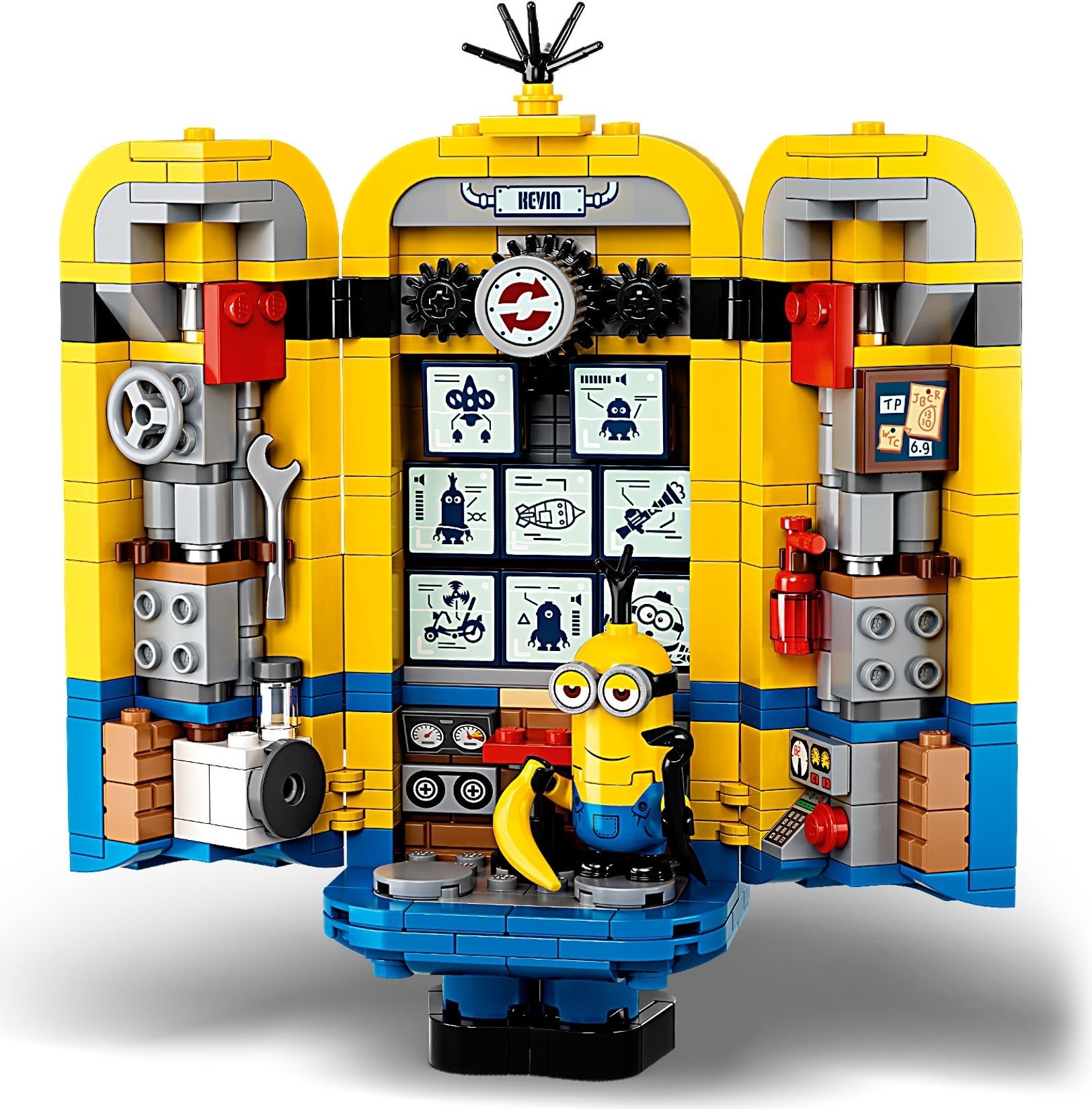 Brick-built Minions and their Lair 75551 | Despicable Me | LEGO – image 9