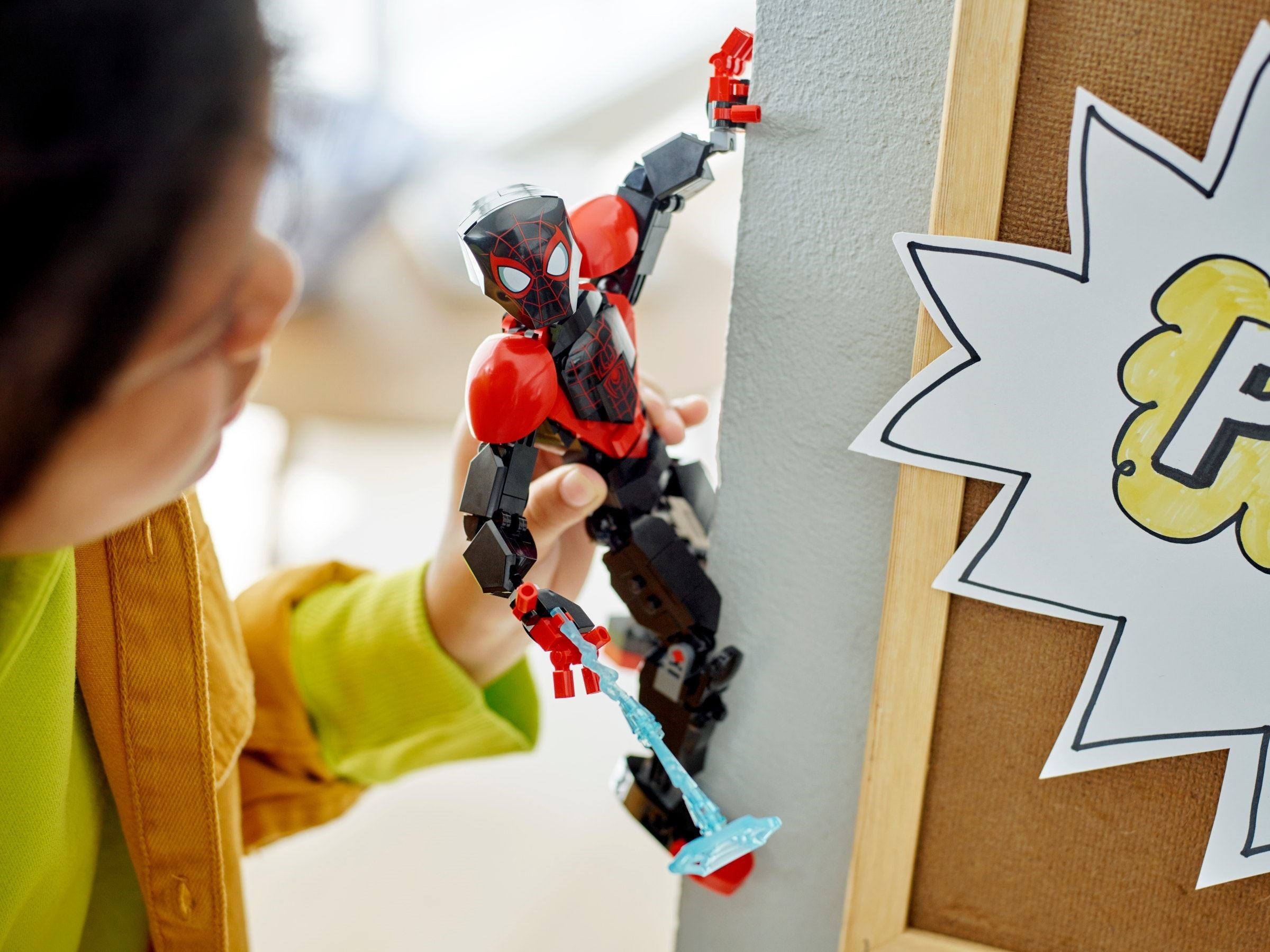 Miles Morales Figure 76225 | Marvel Super Heroes | LEGO – image 5