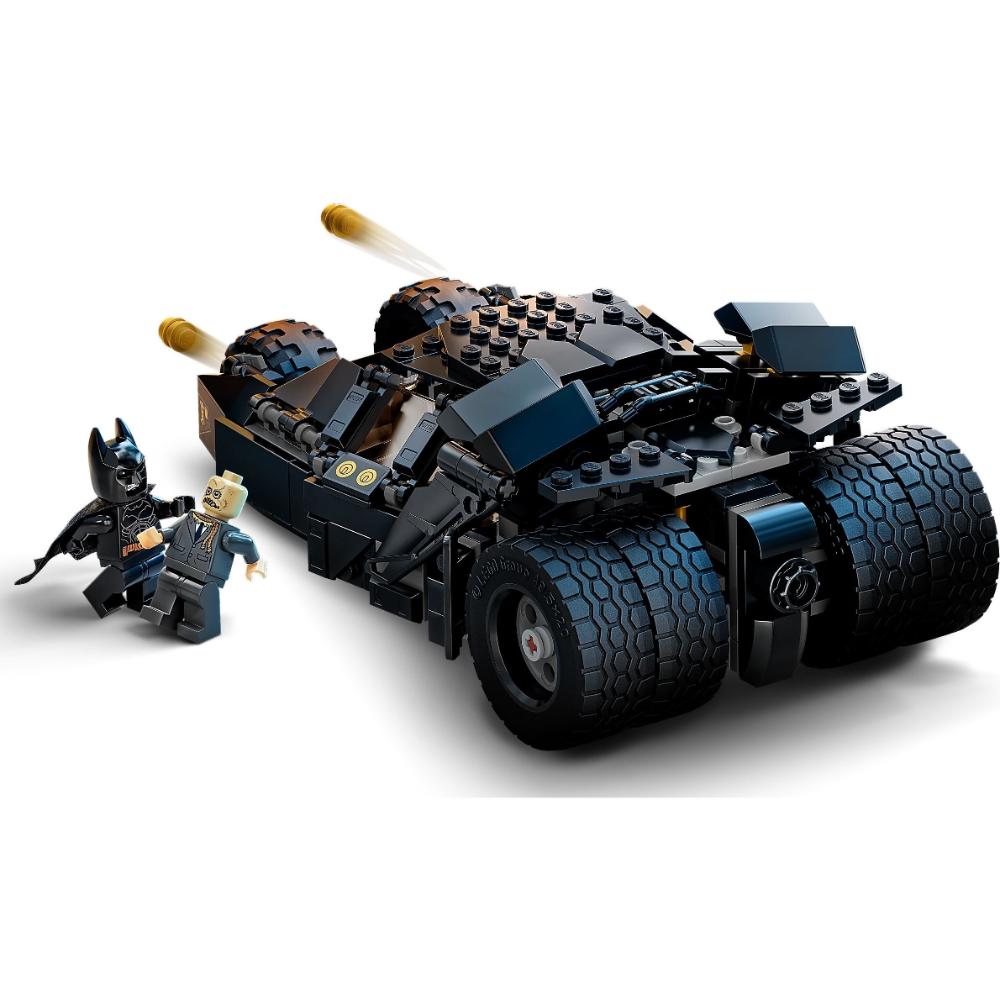 Batmobile Tumbler: Scarecrow Showdown 76239 | Super Heroes | LEGO