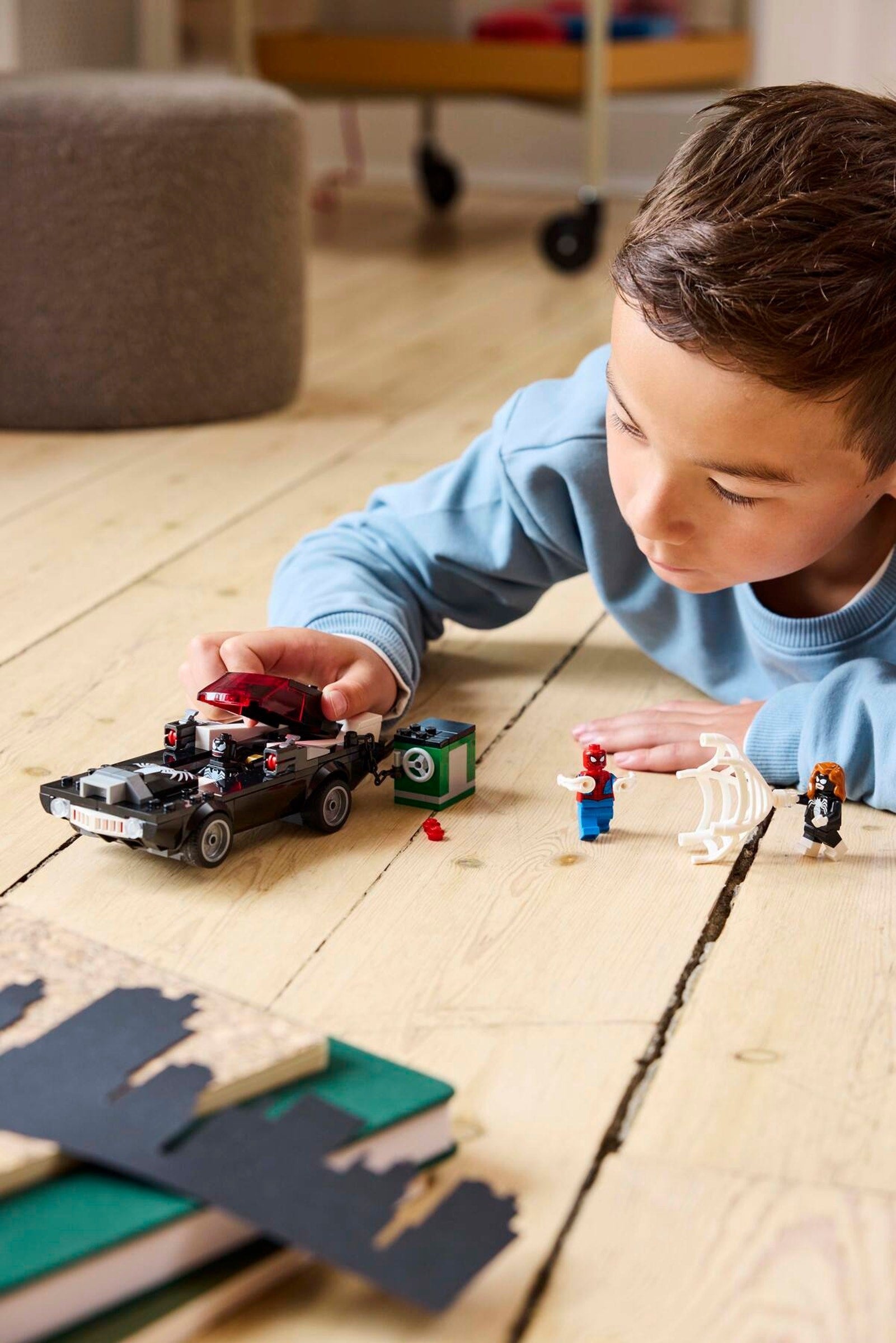 Spider-Man vs. Venom Muscle Car 76309 | Marvel Super Heroes | LEGO – image 4