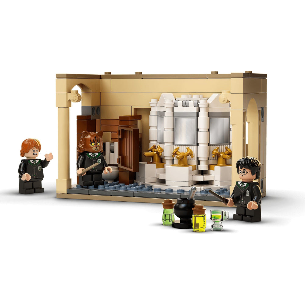 Hogwarts: Polyjuice Potion Mistake 76386 | Harry Potter | LEGO