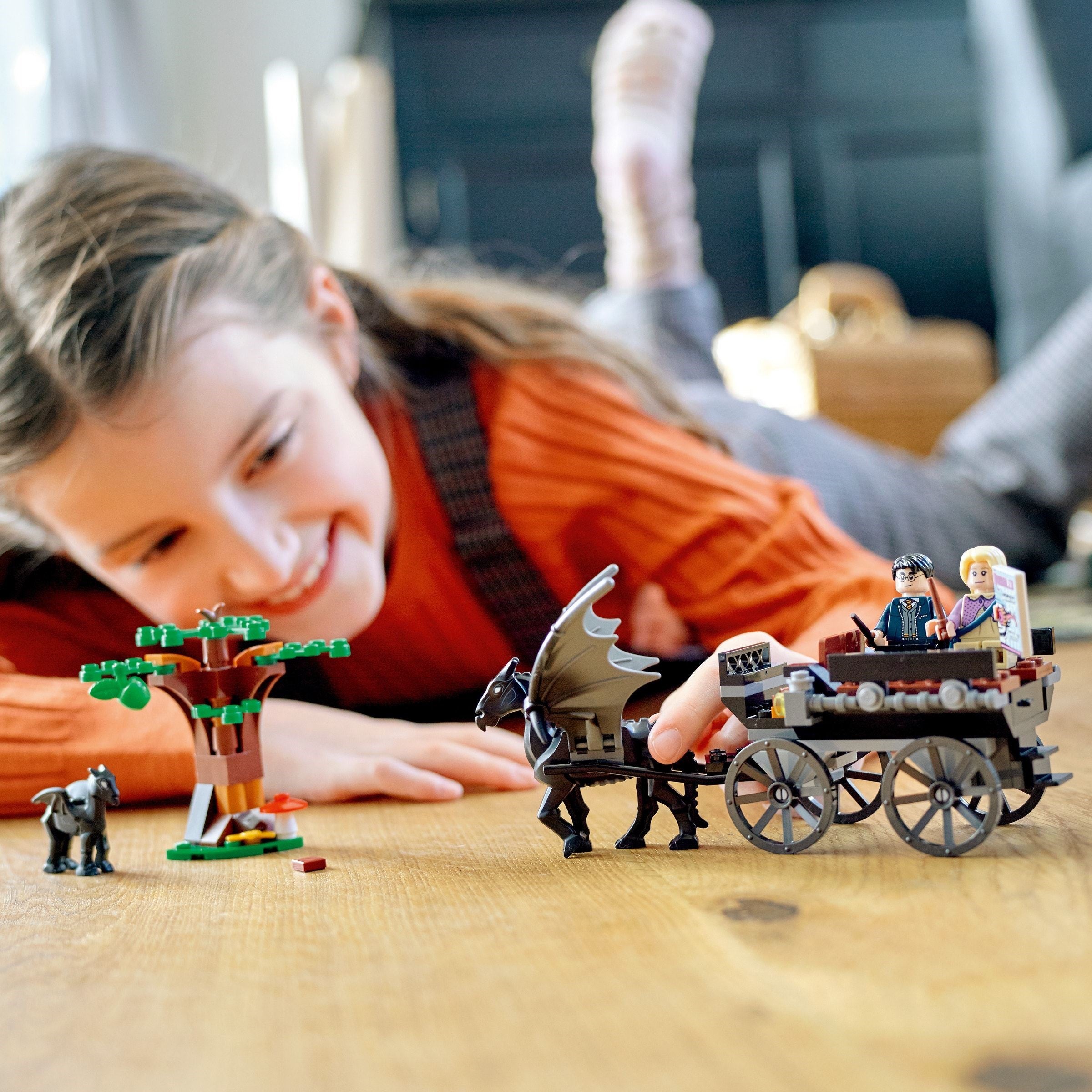 Hogwarts Carriage and Thestrals 76400 | Harry Potter | LEGO – image 8