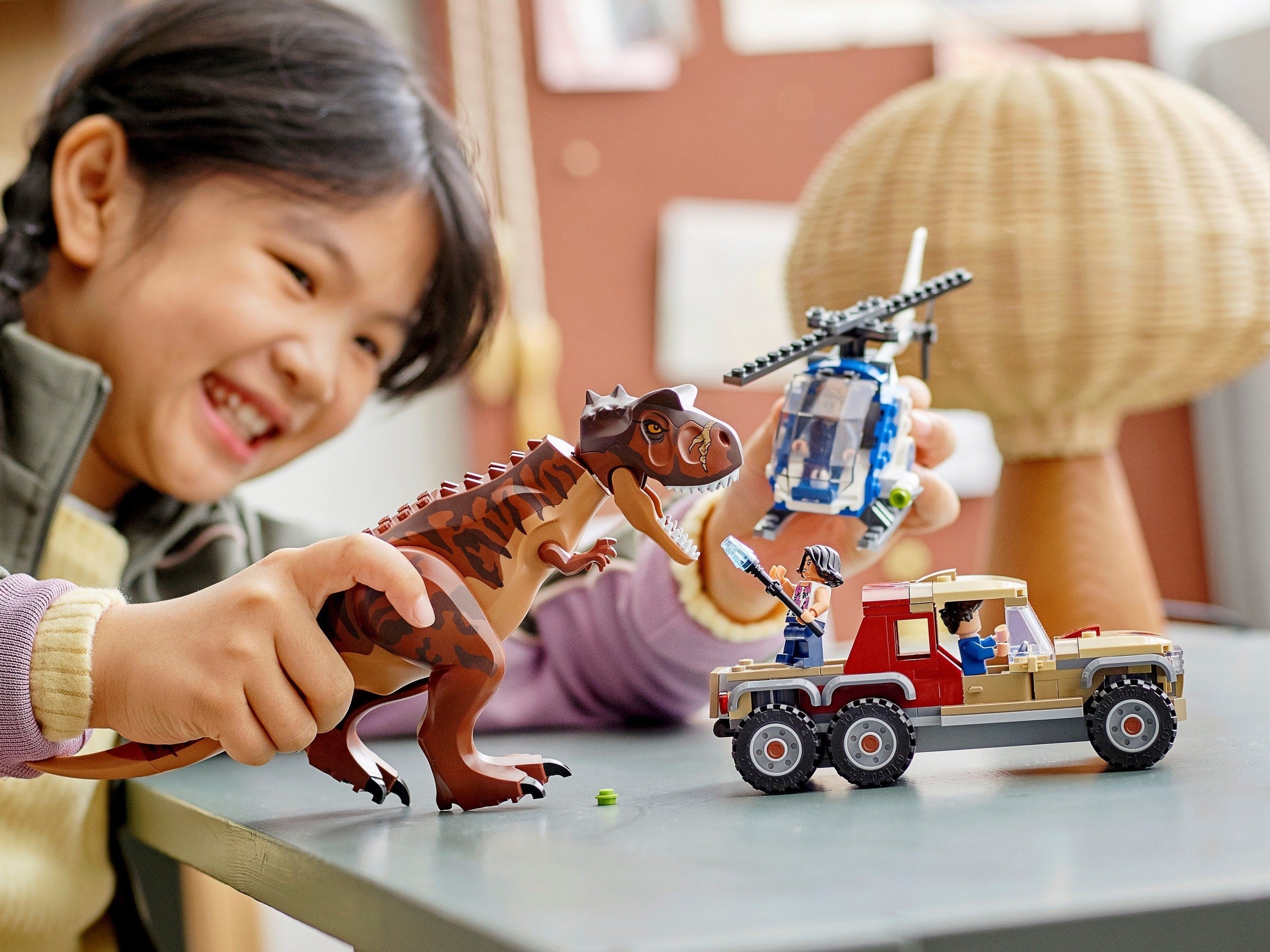 Carnotaurus Dinosaur Chase 76941 | Jurassic World | LEGO – image 3
