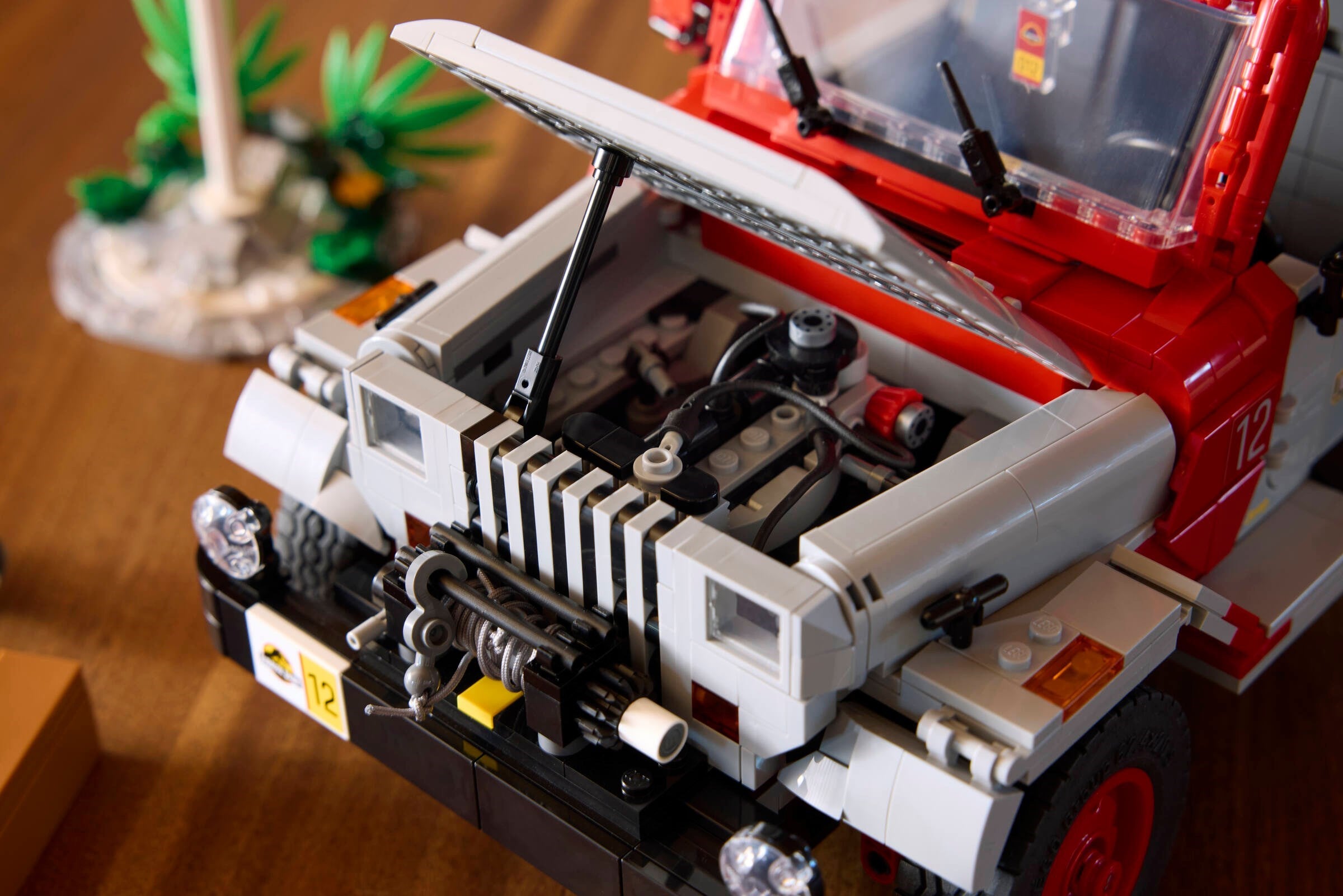 Jurassic Park Jeep Wrangler 77984 | Jurassic World | LEGO (image 10)