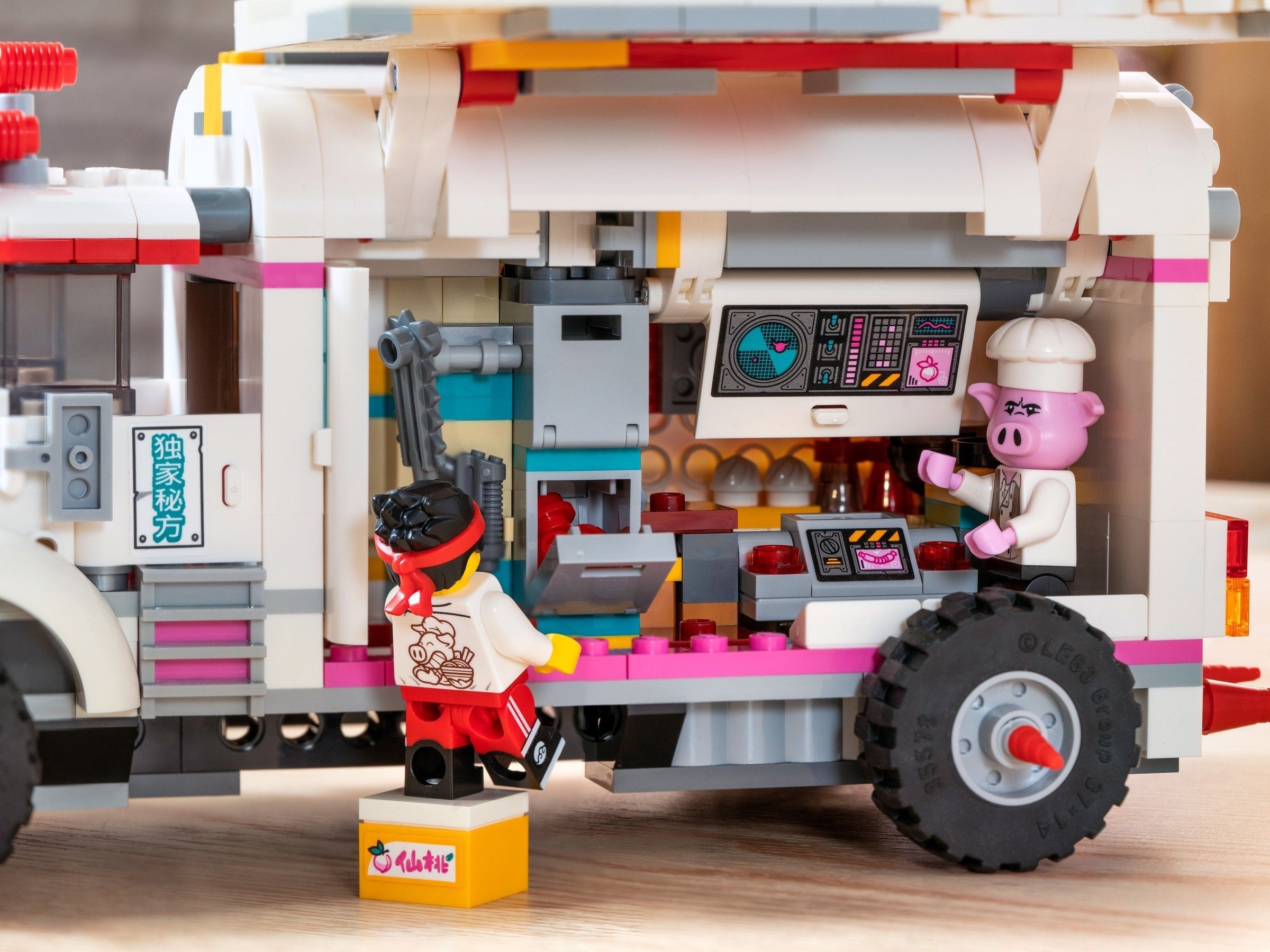 Pigsy's Food Truck 80009 | Monkie Kid | LEGO – image 8