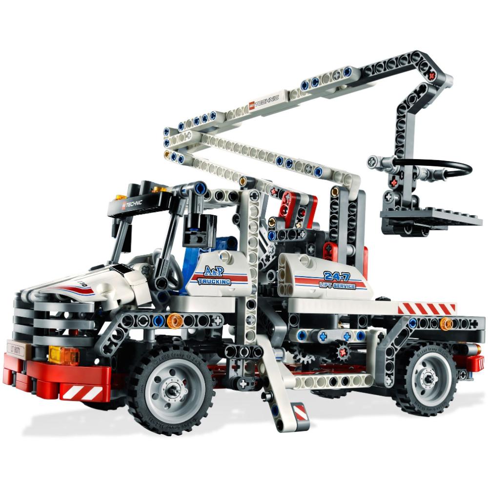 Bucket Truck 8071 | Technic | LEGO