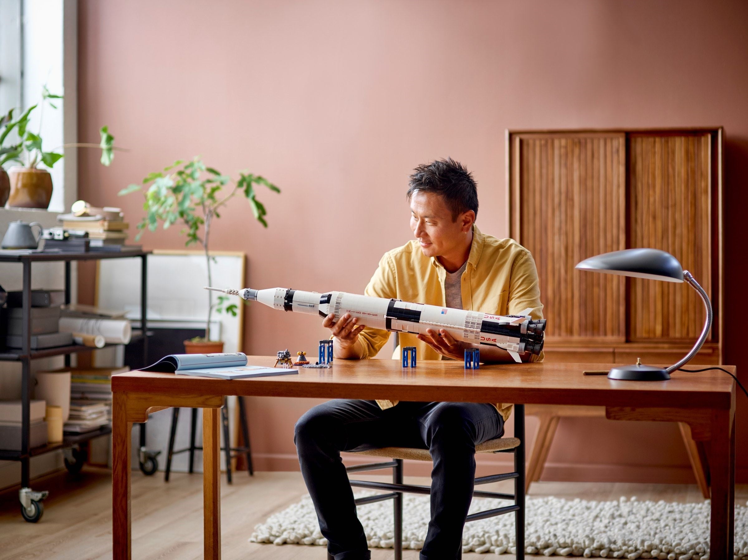 NASA Apollo Saturn V 92176 | Ideas | LEGO – image 6