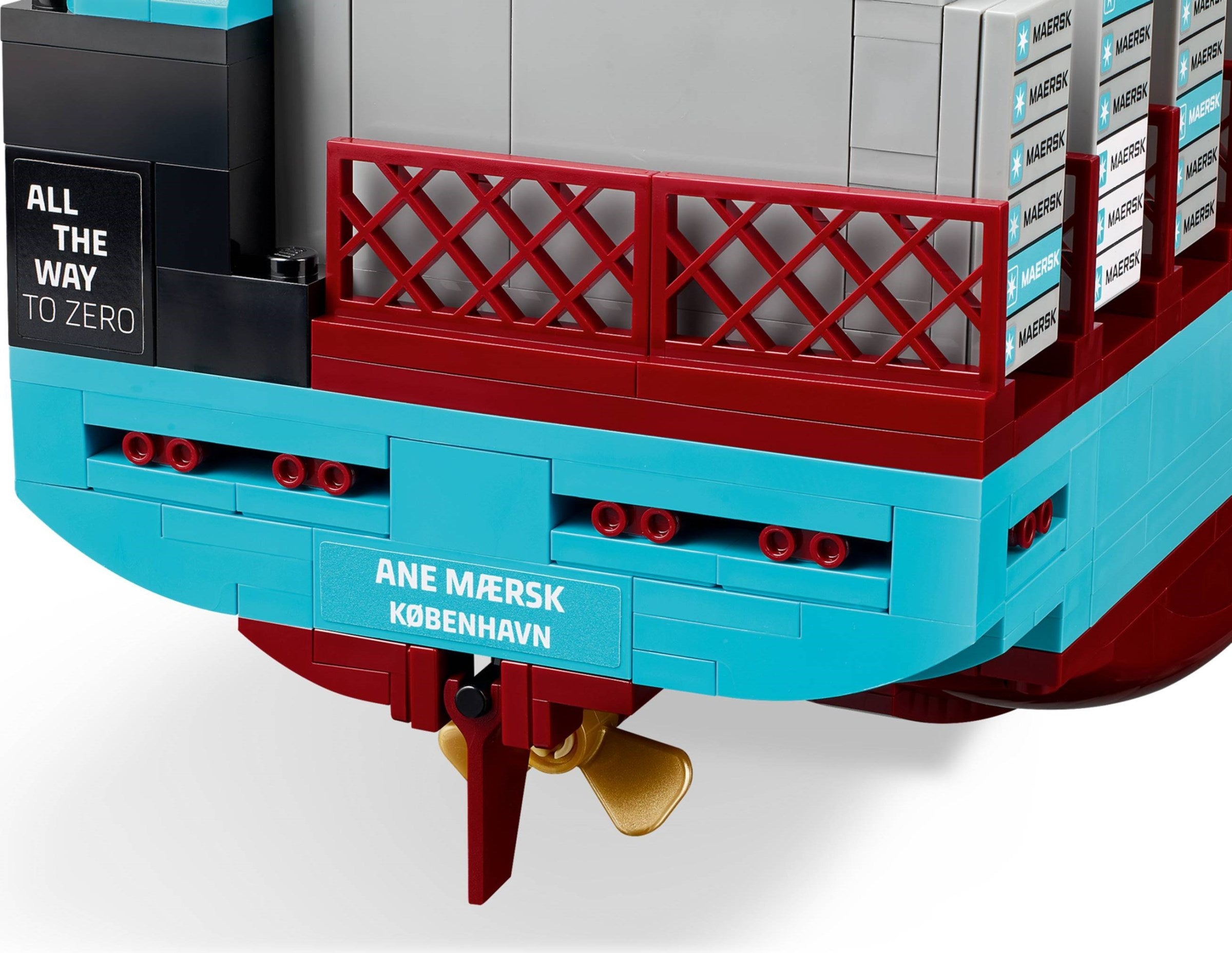 Maersk Dual-Fuel Container Vessel 40955 | Miscellaneous | LEGO – image 17