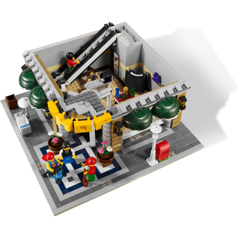 Grand Emporium 10211 | Creator | LEGO