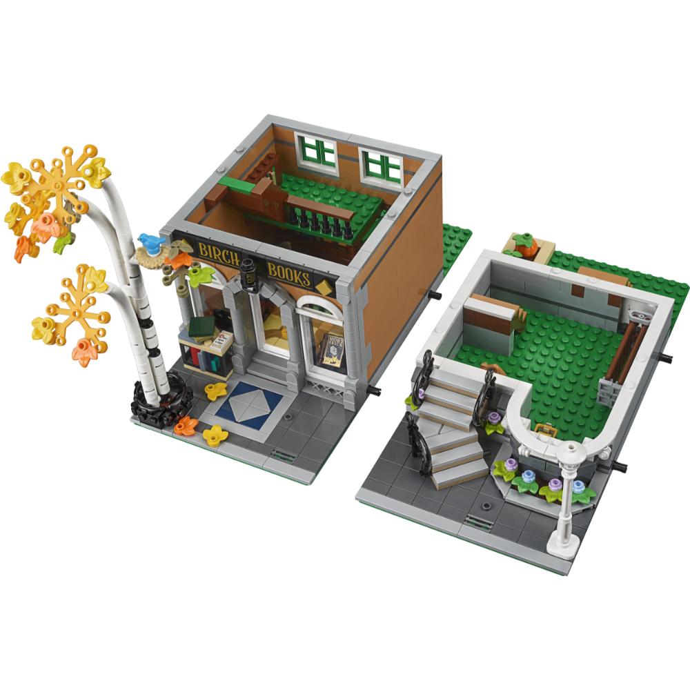 Bookshop 10270 | Creator | LEGO