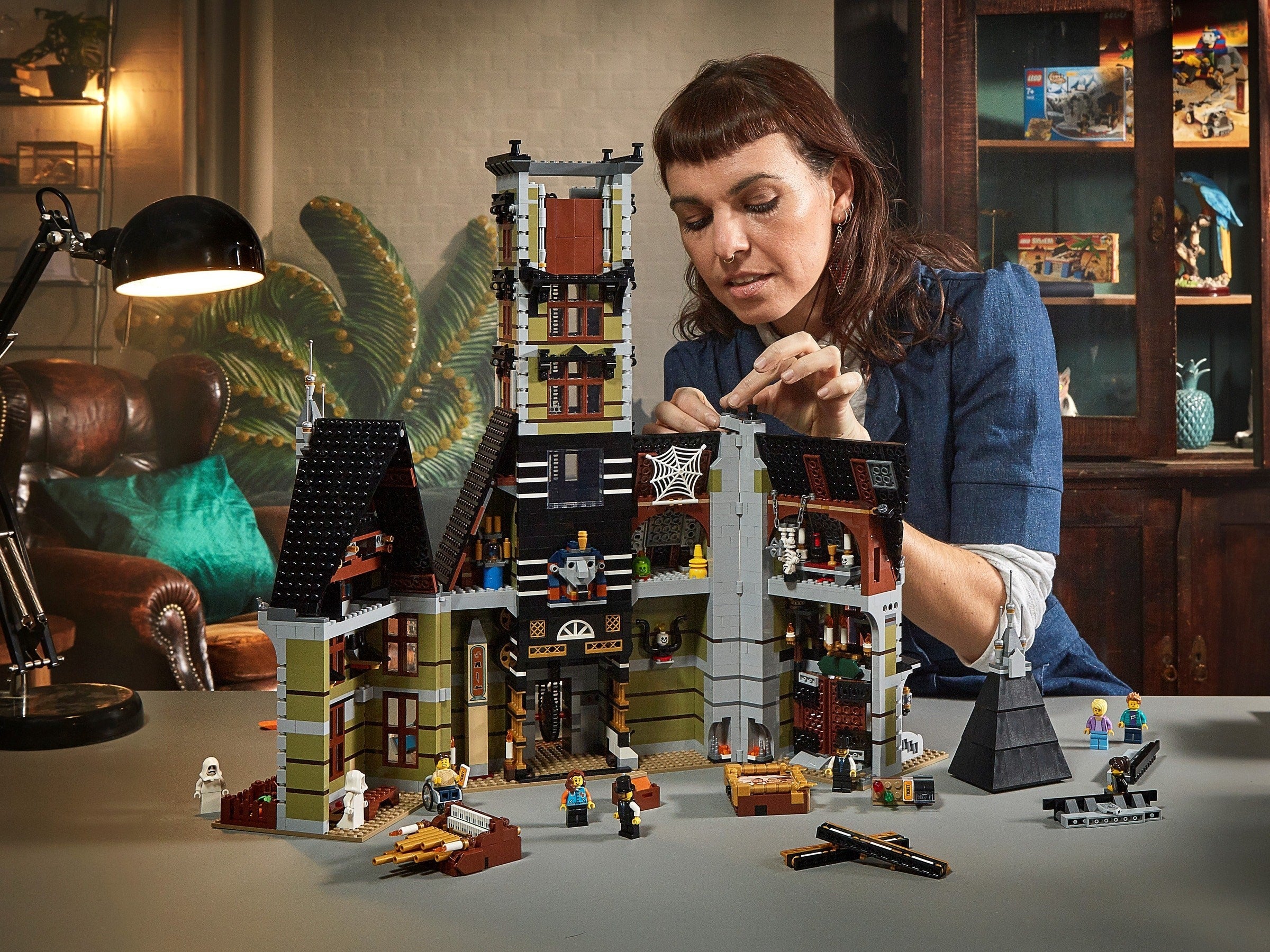 Haunted House 10273 | Icons | LEGO – image 11