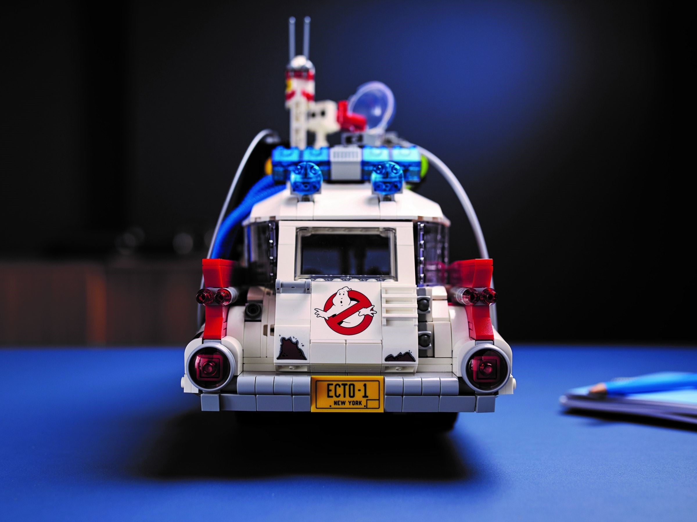 Ghostbusters ECTO-1 10274 | Icons | LEGO – image 11