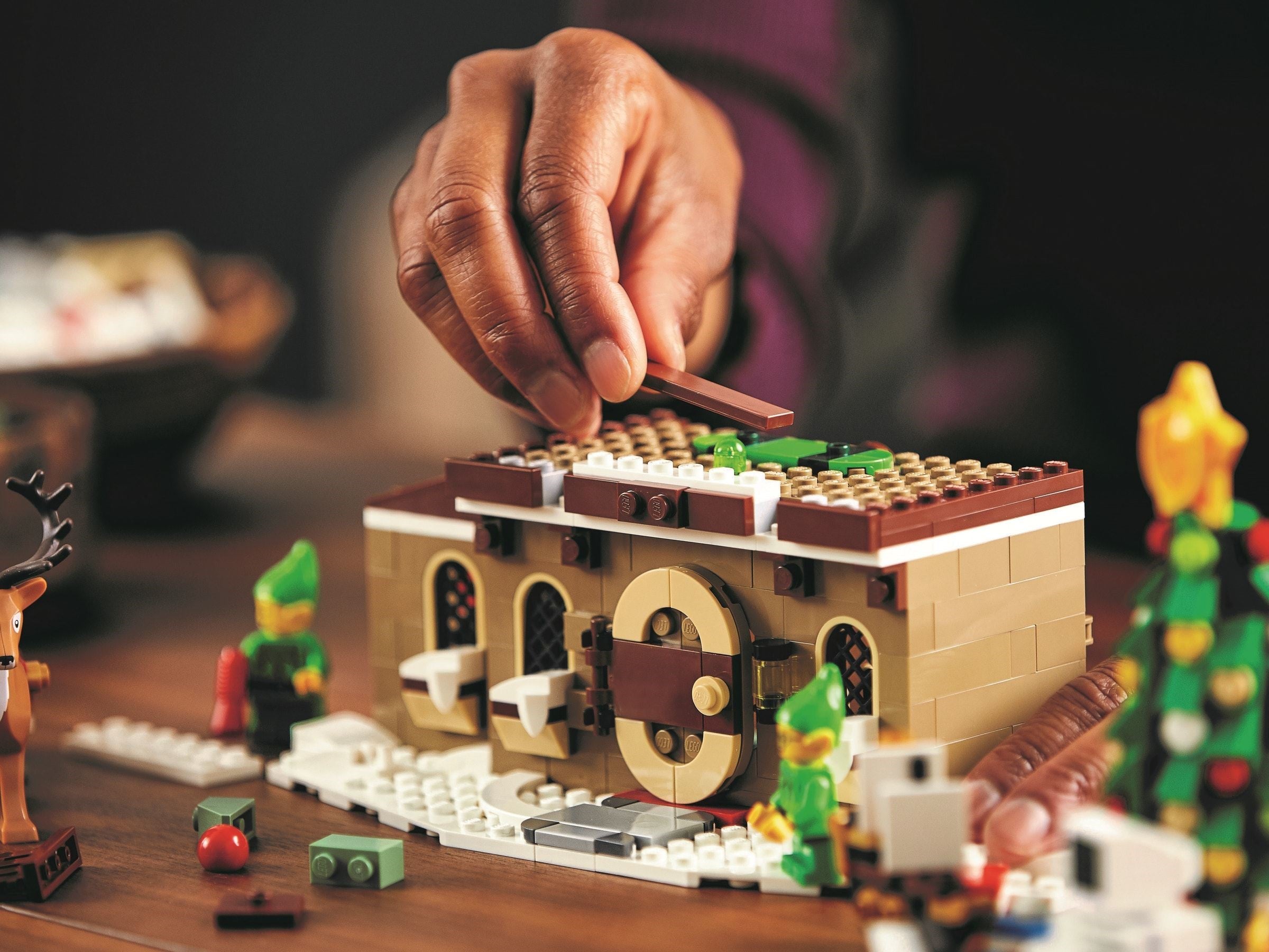 Elf Club House 10275 | Icons | LEGO – image 14