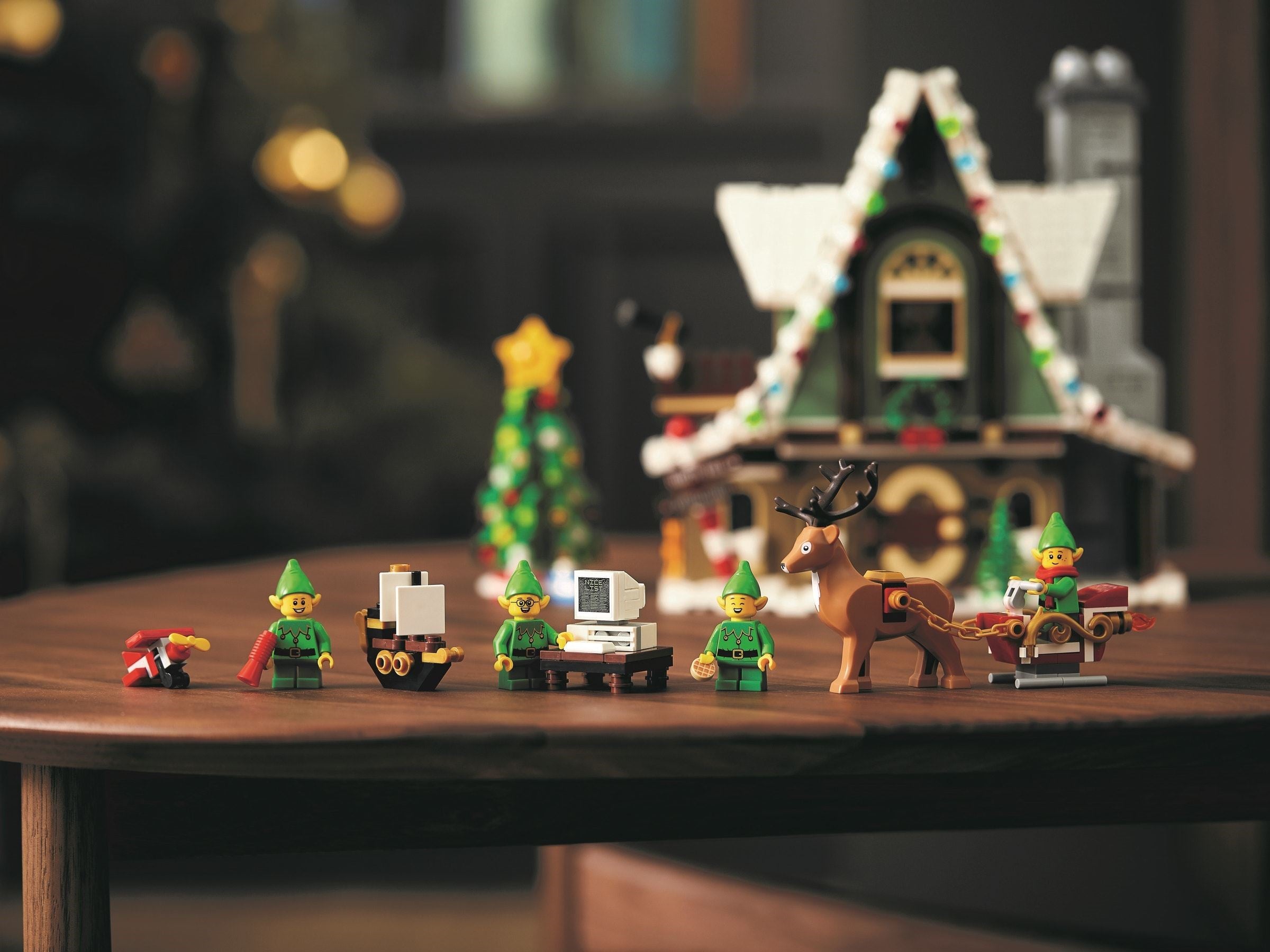 Elf Club House 10275 | Icons | LEGO – image 17