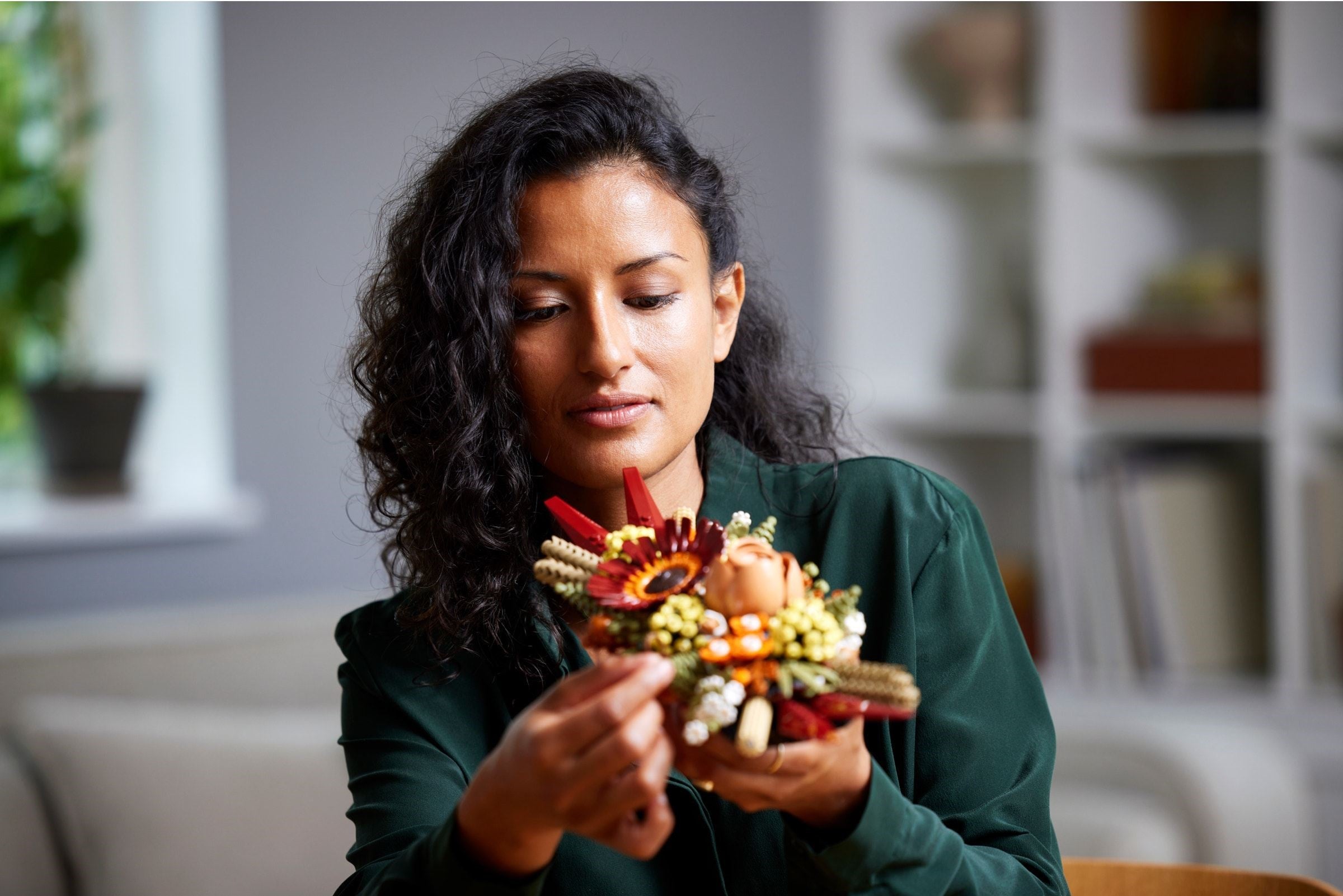 Dried Flower Centrepiece 10314 | Icons | LEGO – image 9