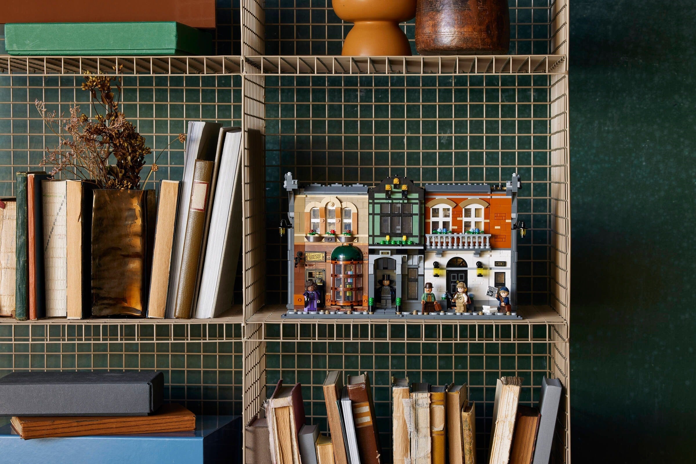 Sherlock Holmes: Book Nook 10351 | Icons | LEGO – image 8