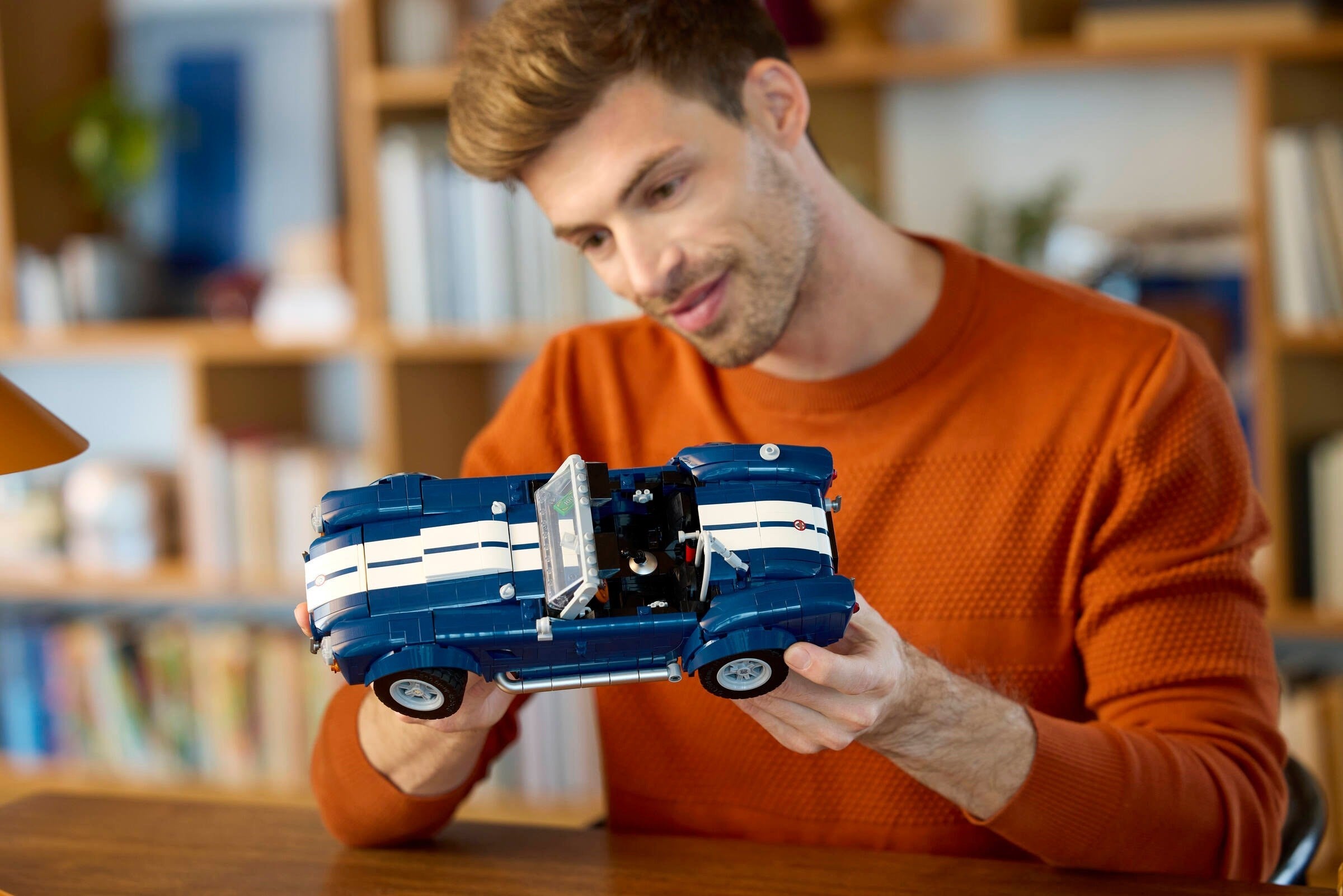 Shelby Cobra 427 S/C 10357 | Icons | LEGO – image 8