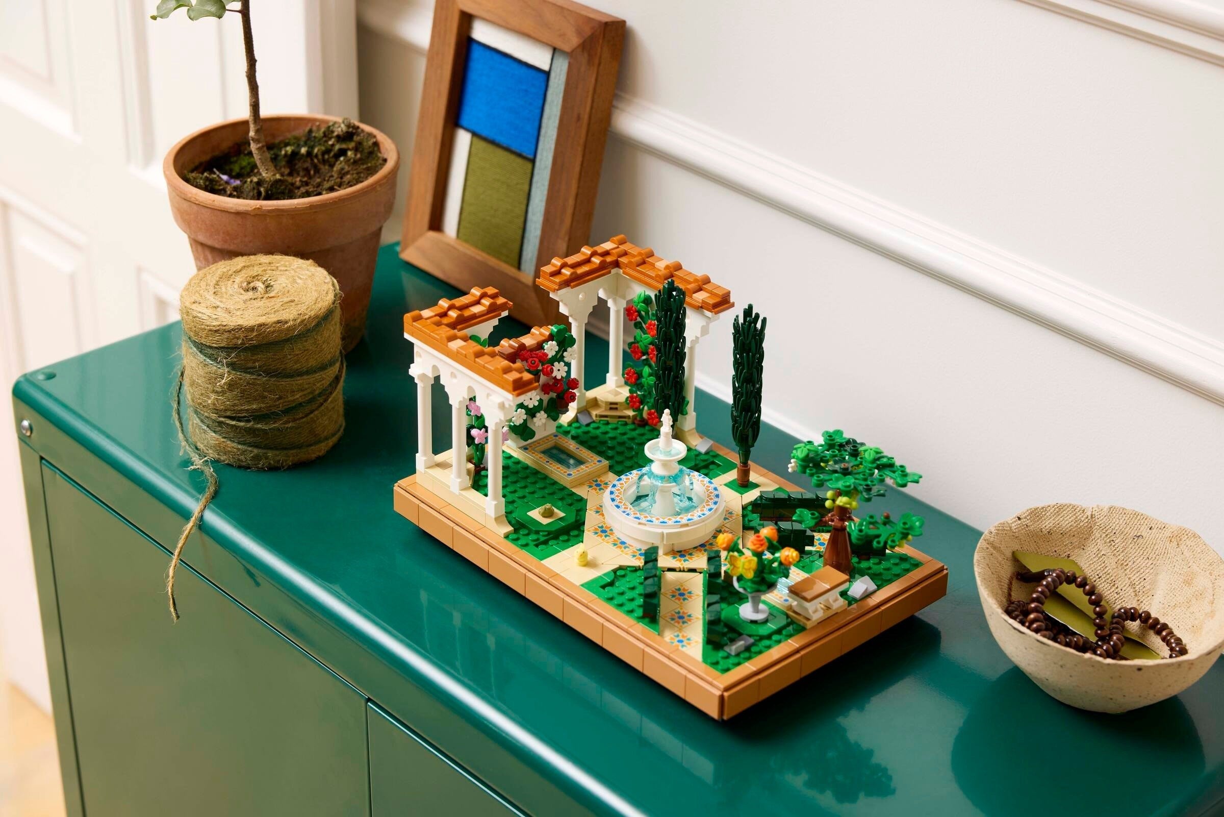 Fountain Garden 10359 | Icons | LEGO – image 8