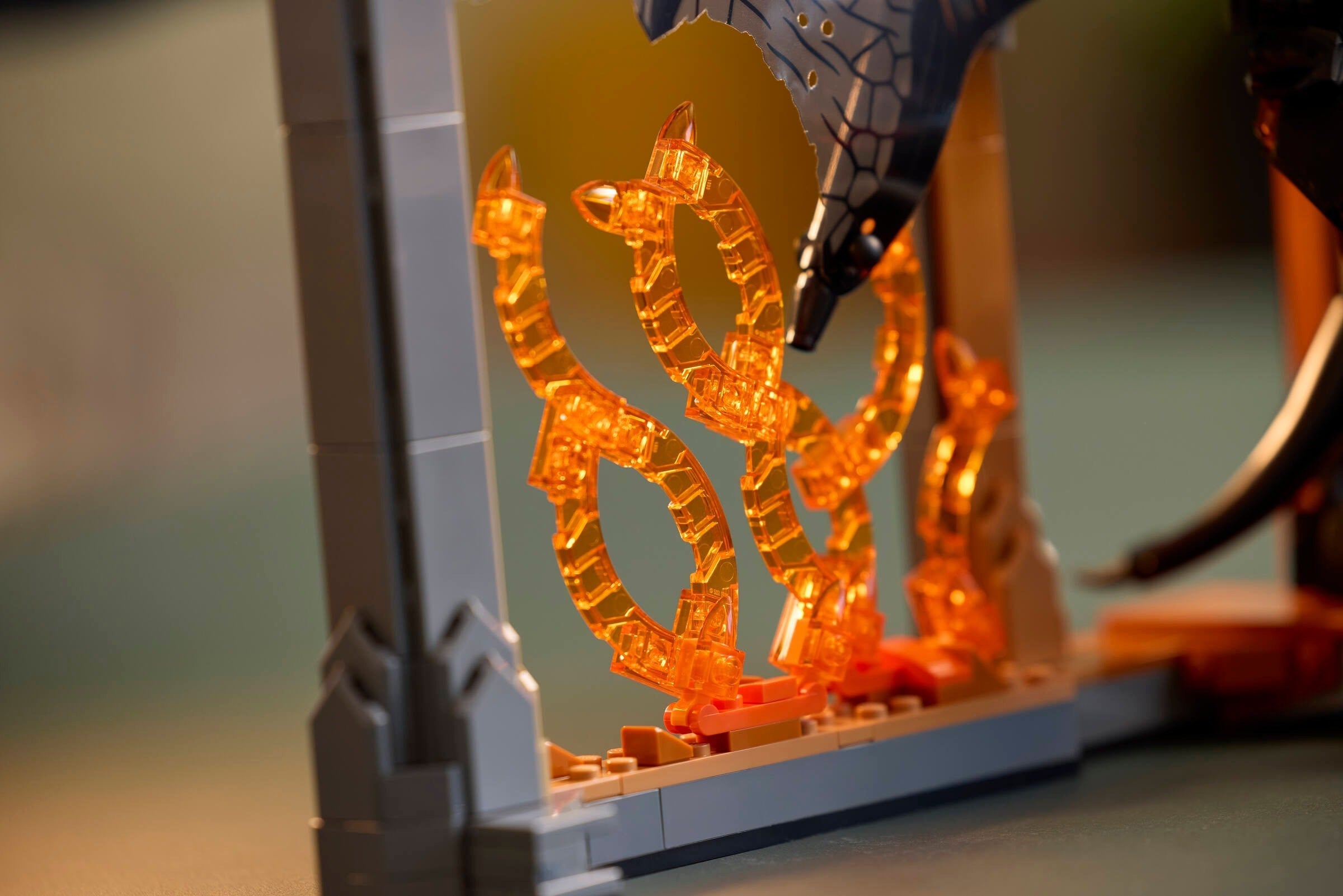 The Lord of the Rings: Balrog Book Nook 10367 | Icons | LEGO – image 6