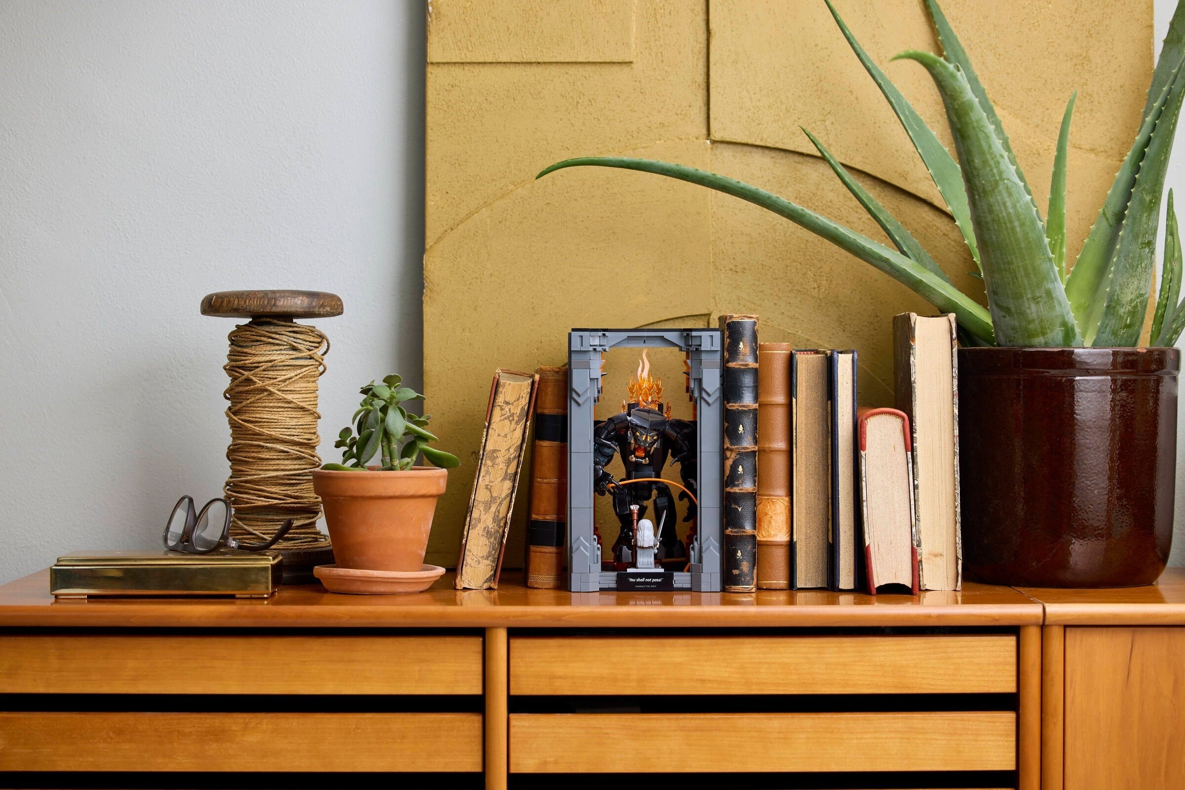 The Lord of the Rings: Balrog Book Nook 10367 | Icons | LEGO – image 8